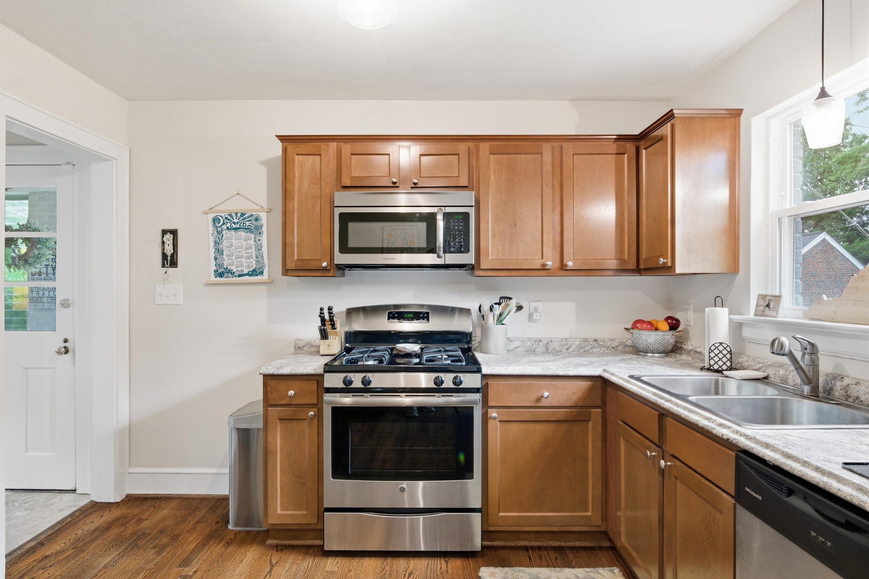 2522 Derwent Drive SW Roanoke VA 24015