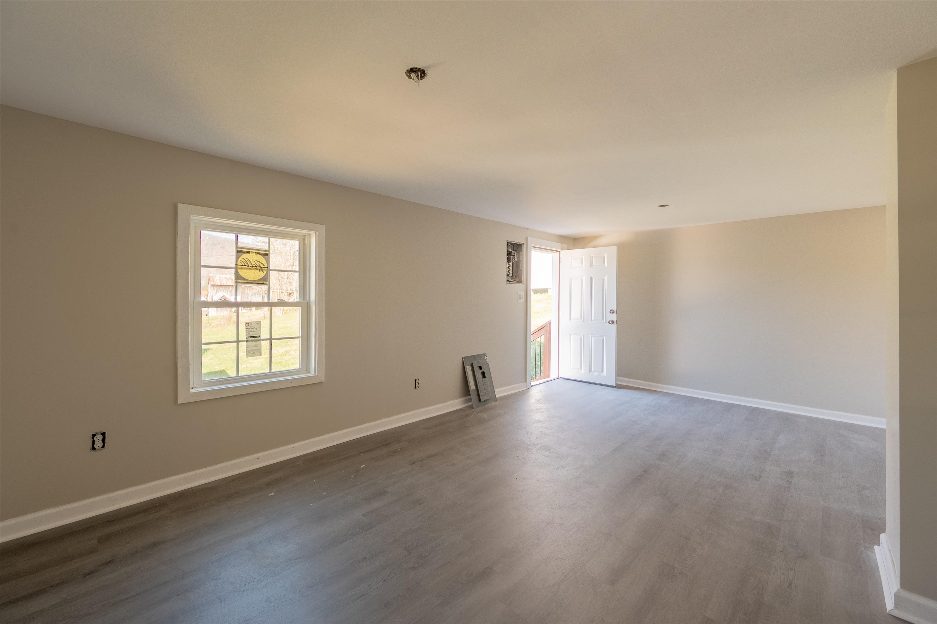 854 Den Hill Road Christiansburg VA 24073