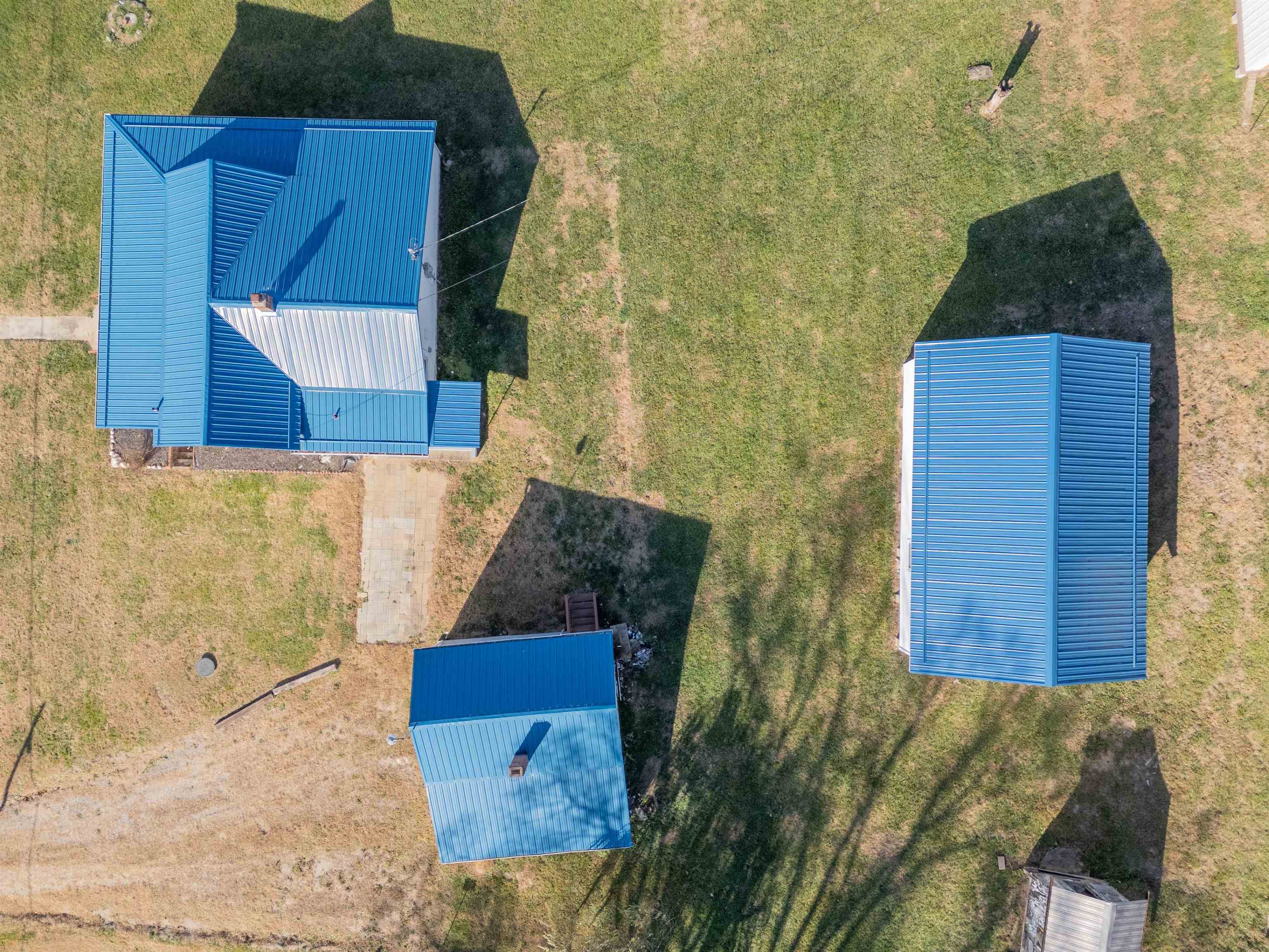 854 Den Hill Road Christiansburg VA 24073