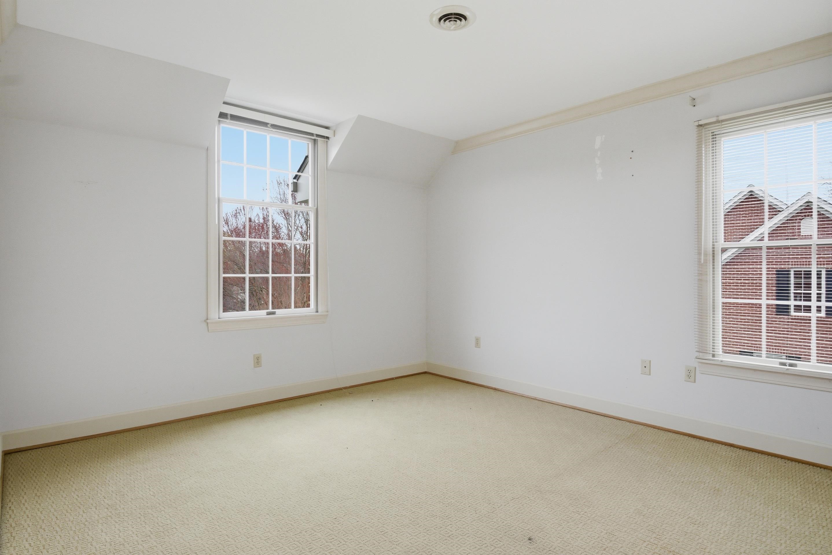 465 Loretto Drive Wytheville VA 24382