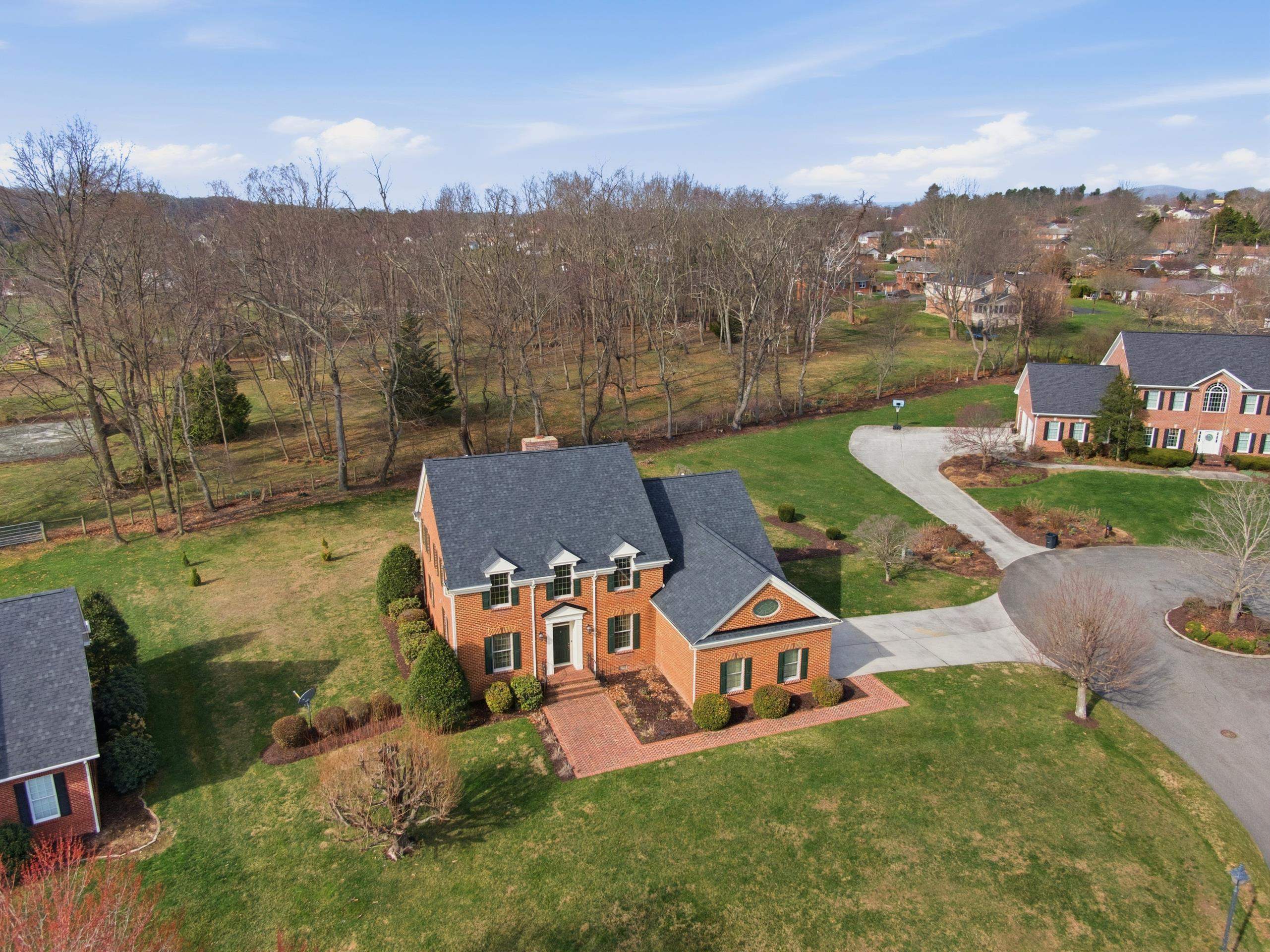 465 Loretto Drive Wytheville VA 24382