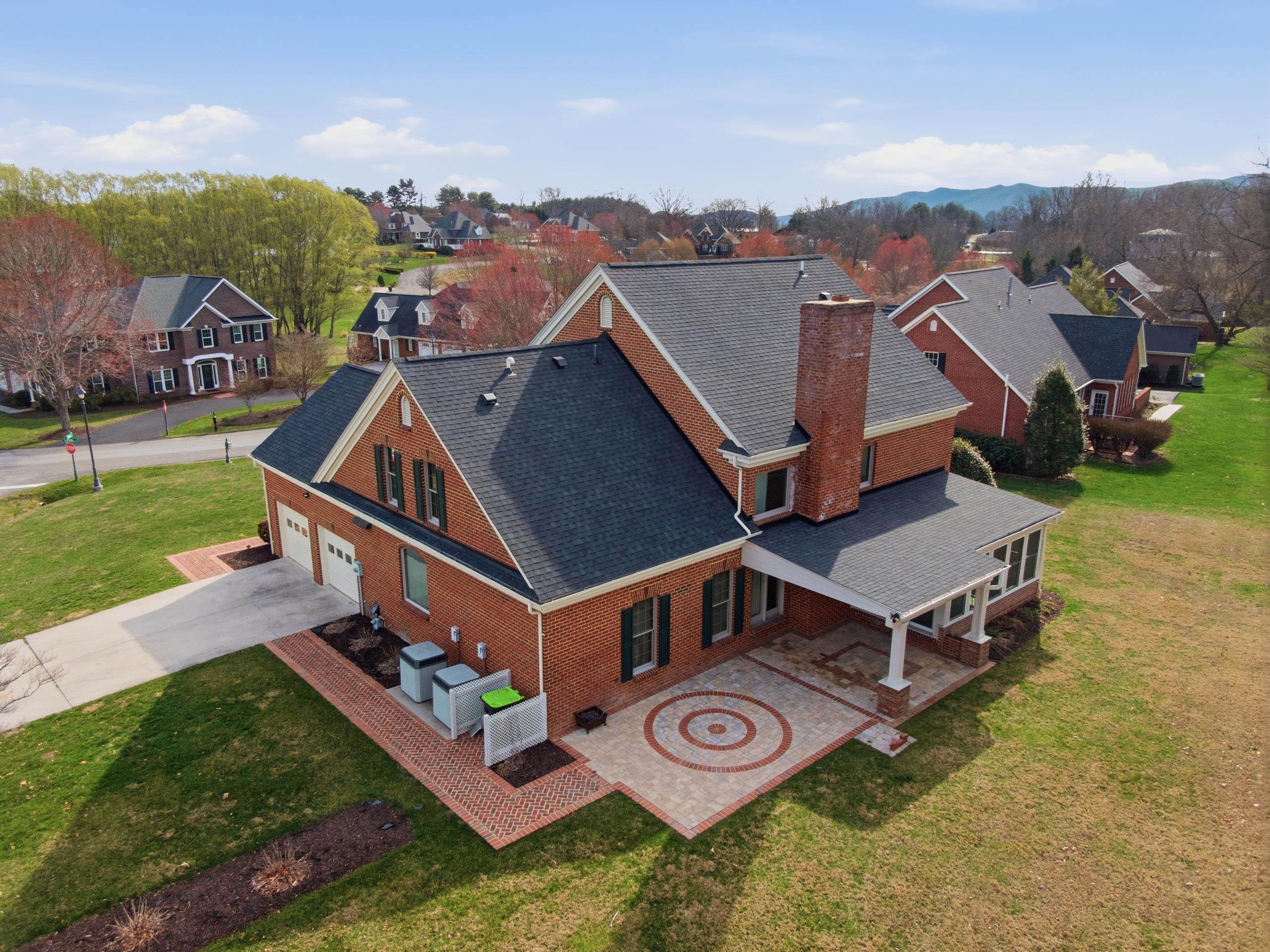 465 Loretto Drive Wytheville VA 24382