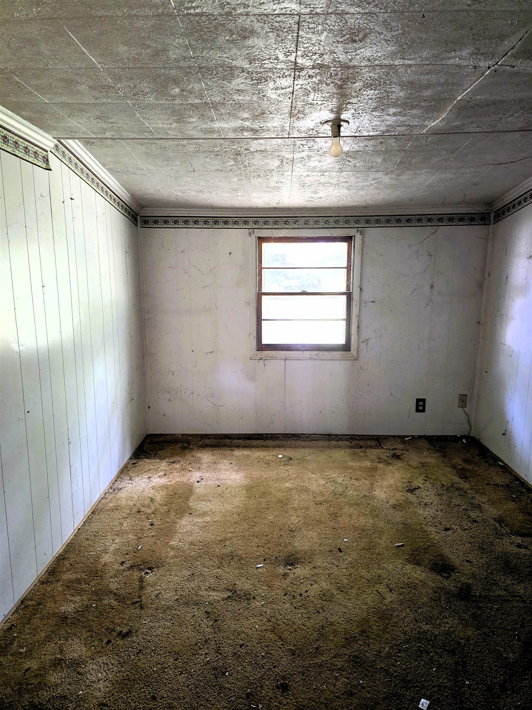 4679 Wolfe Lane Pulaski VA 24301