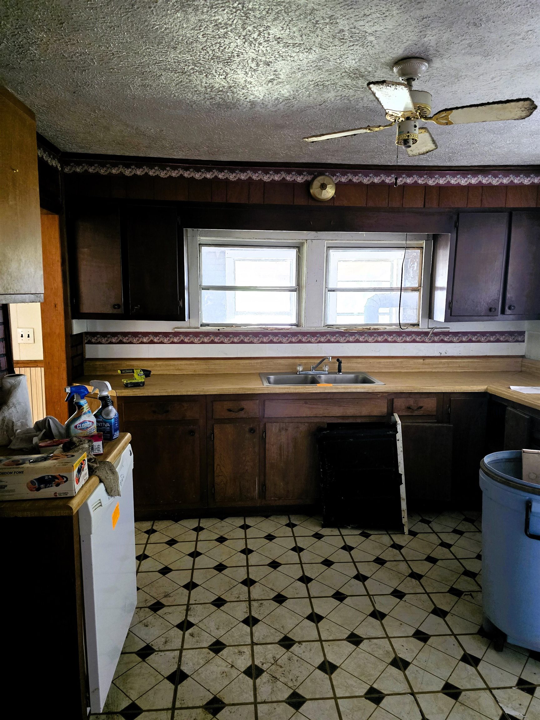 4679 Wolfe Lane Pulaski VA 24301