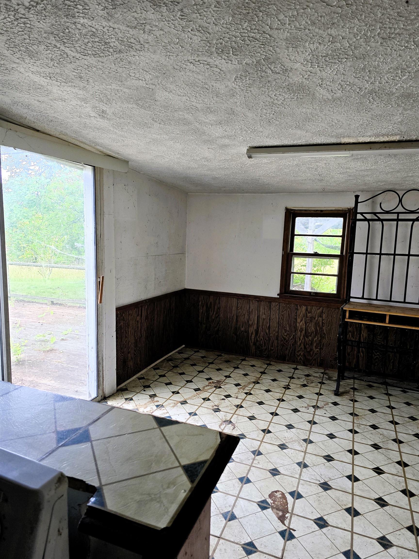4679 Wolfe Lane Pulaski VA 24301