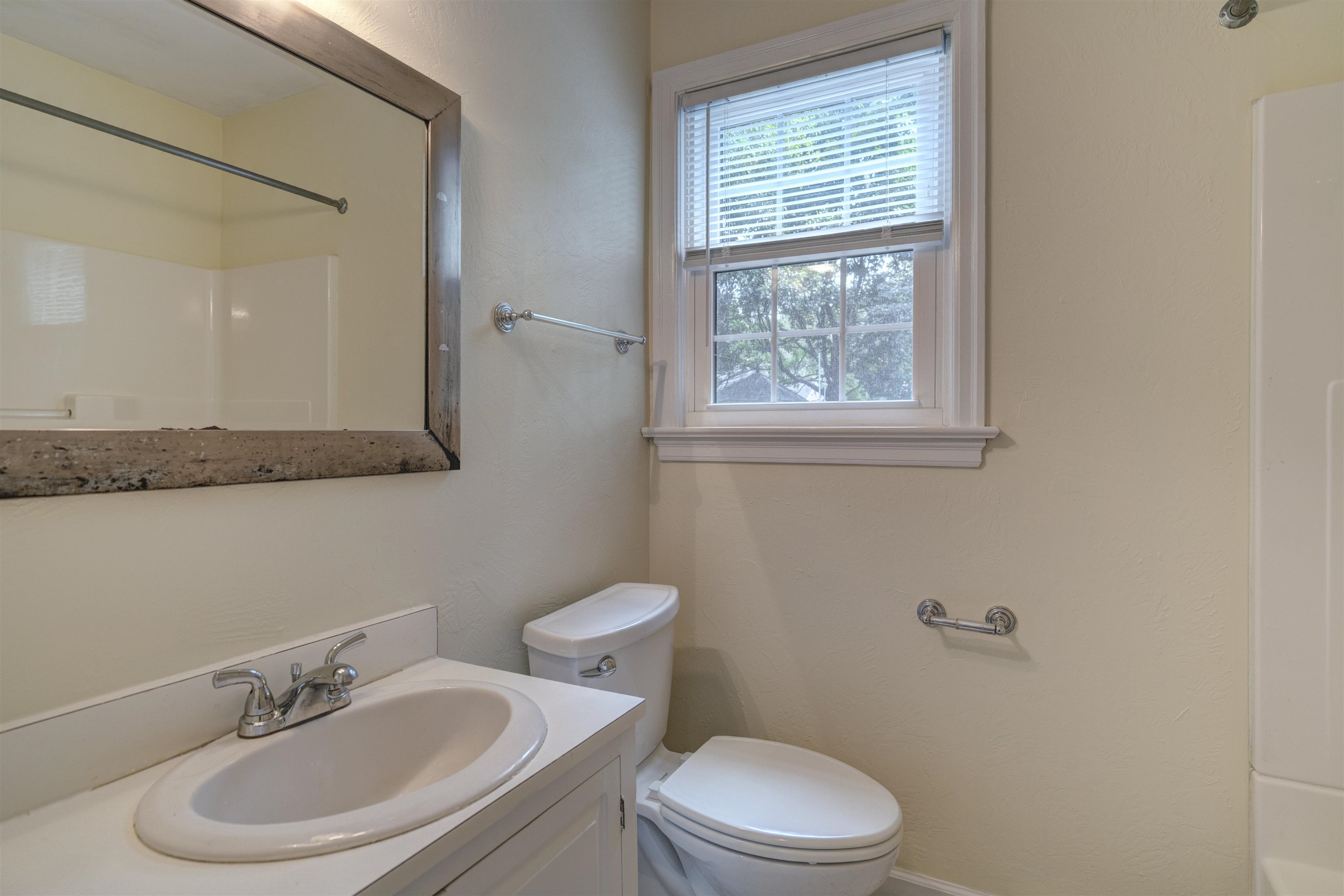 214 Pershing Avenue Radford VA 24141