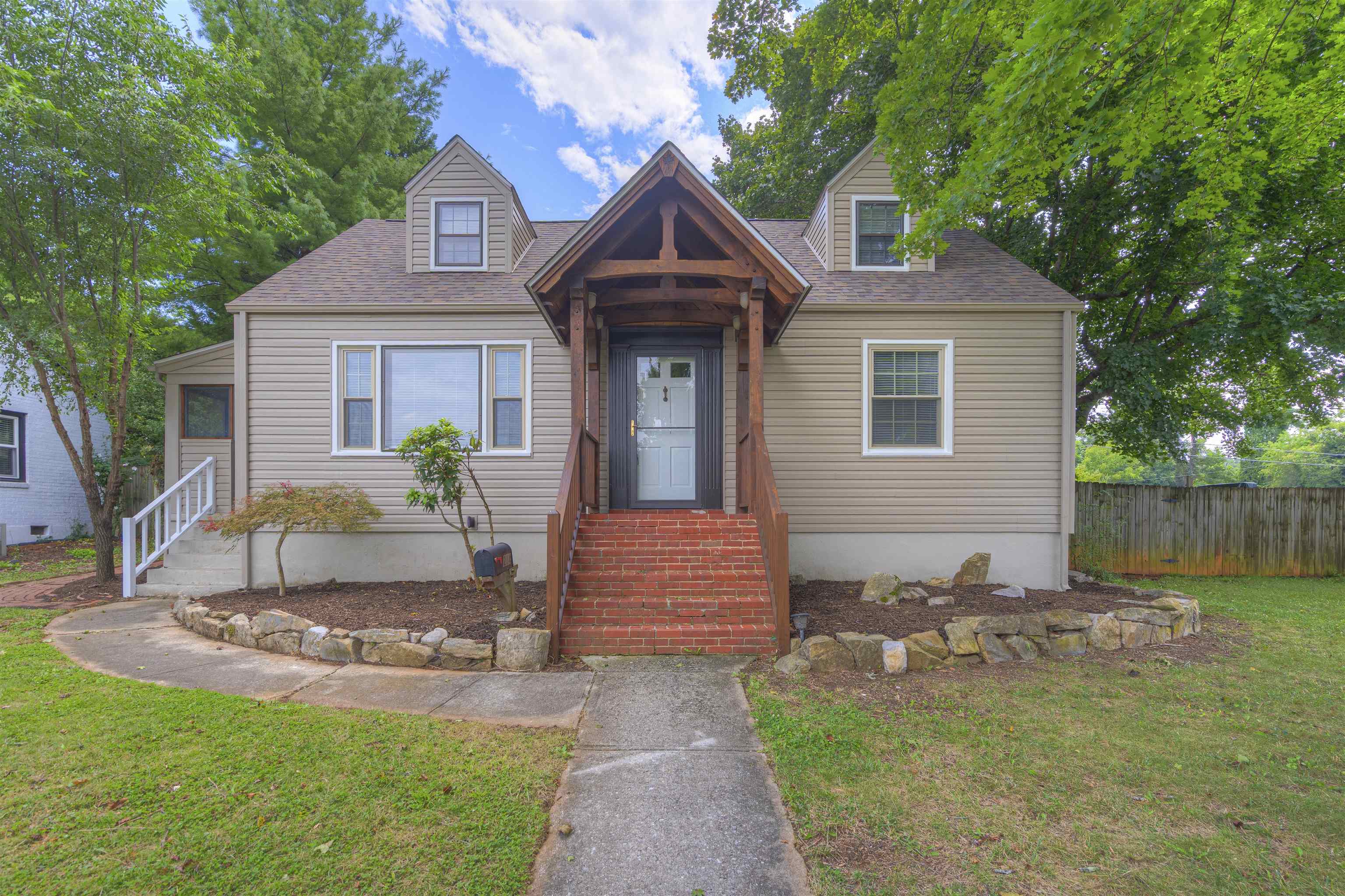 214 Pershing Avenue Radford VA 24141