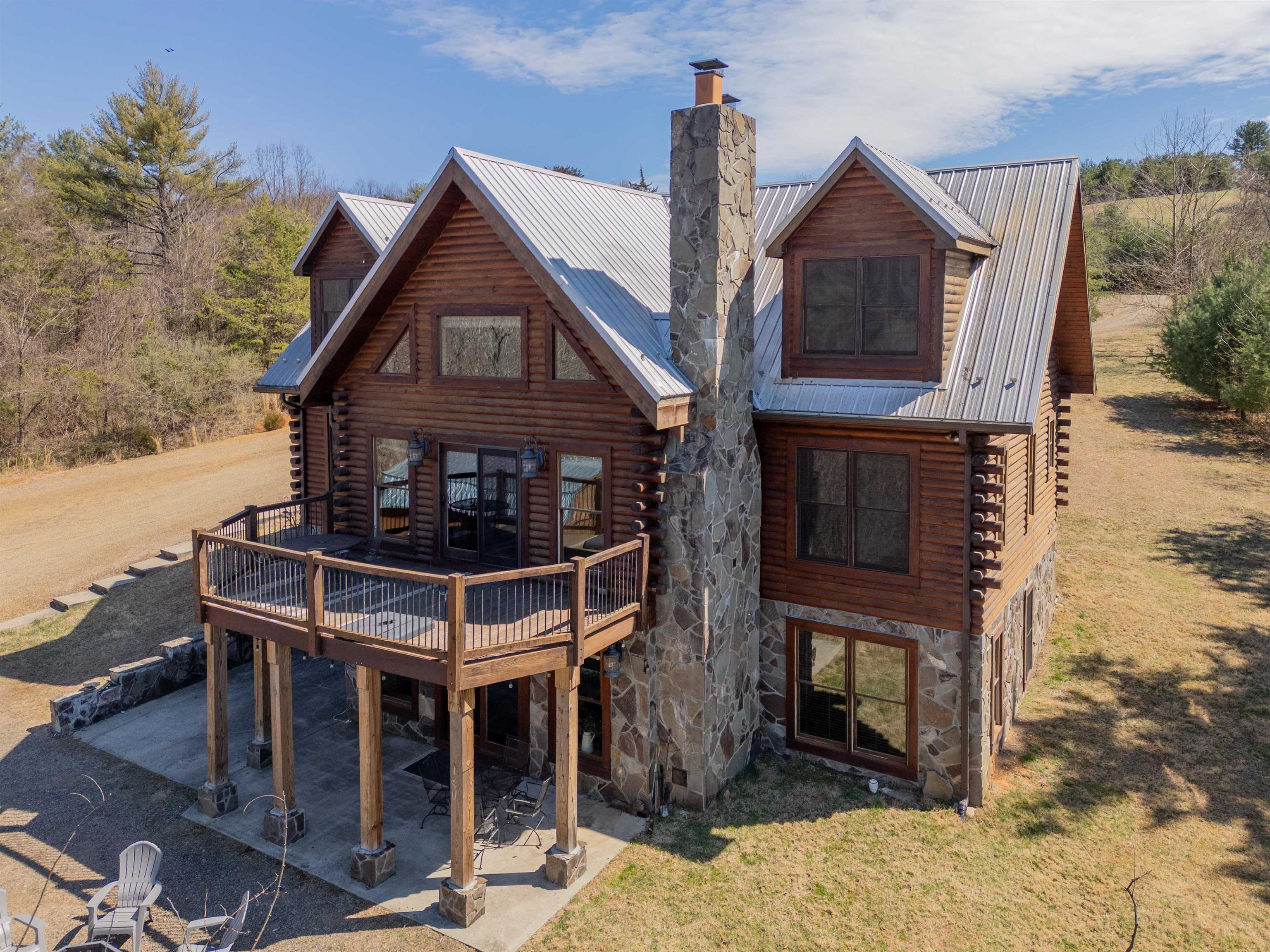 1321 Trail Hollow Road Allisonia VA 24347