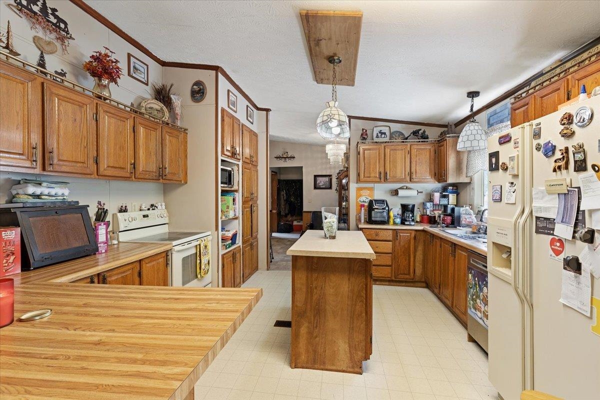 1721 Shulls Lane Draper VA 24324