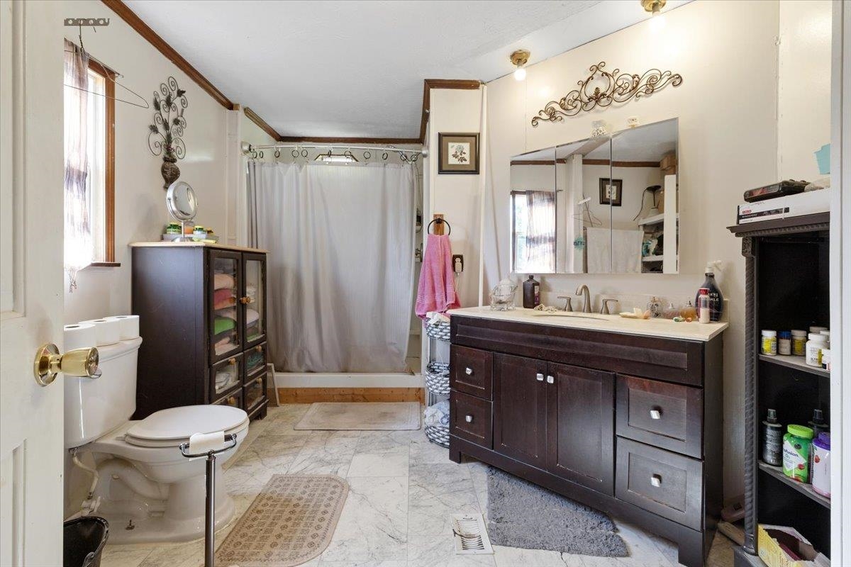1721 Shulls Lane Draper VA 24324