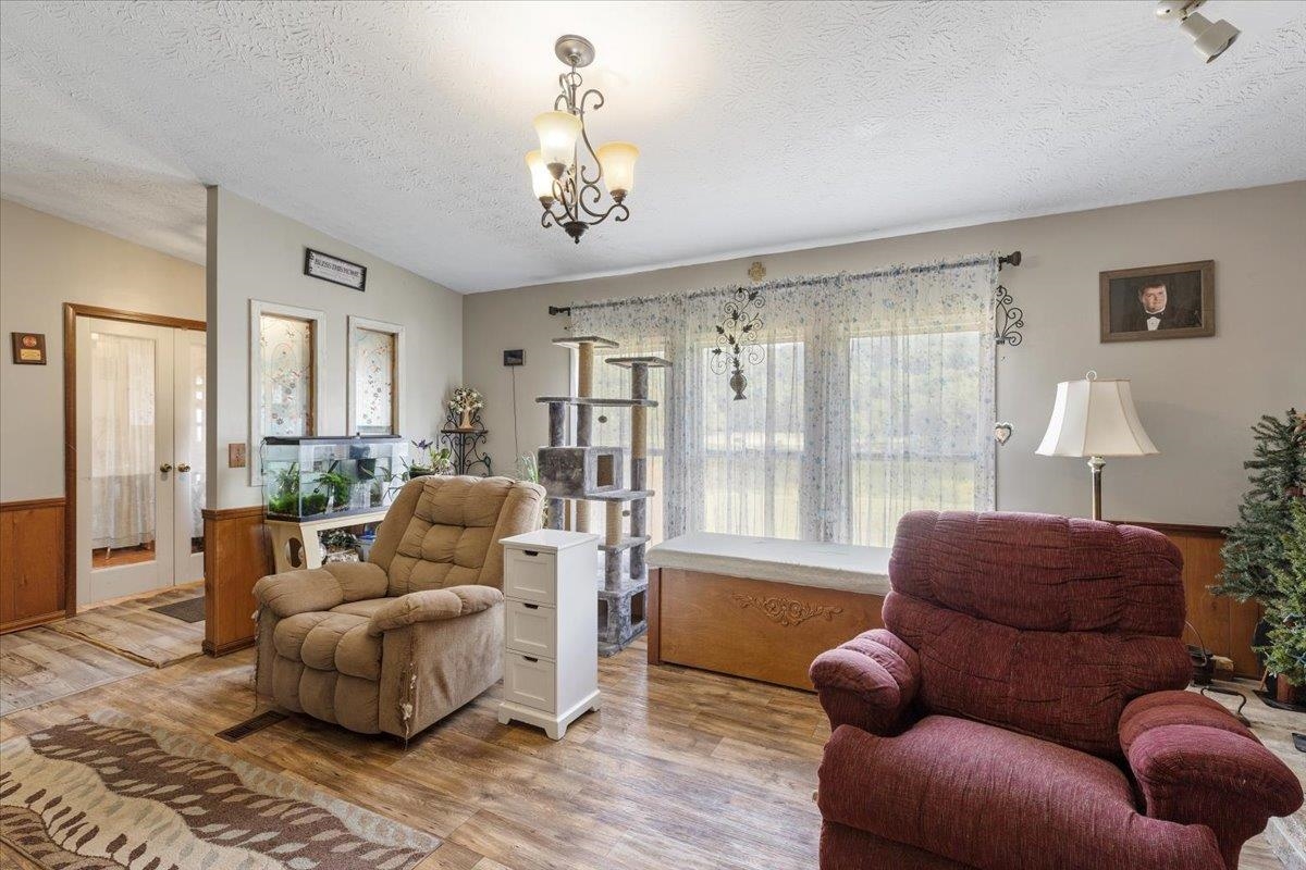 1721 Shulls Lane Draper VA 24324