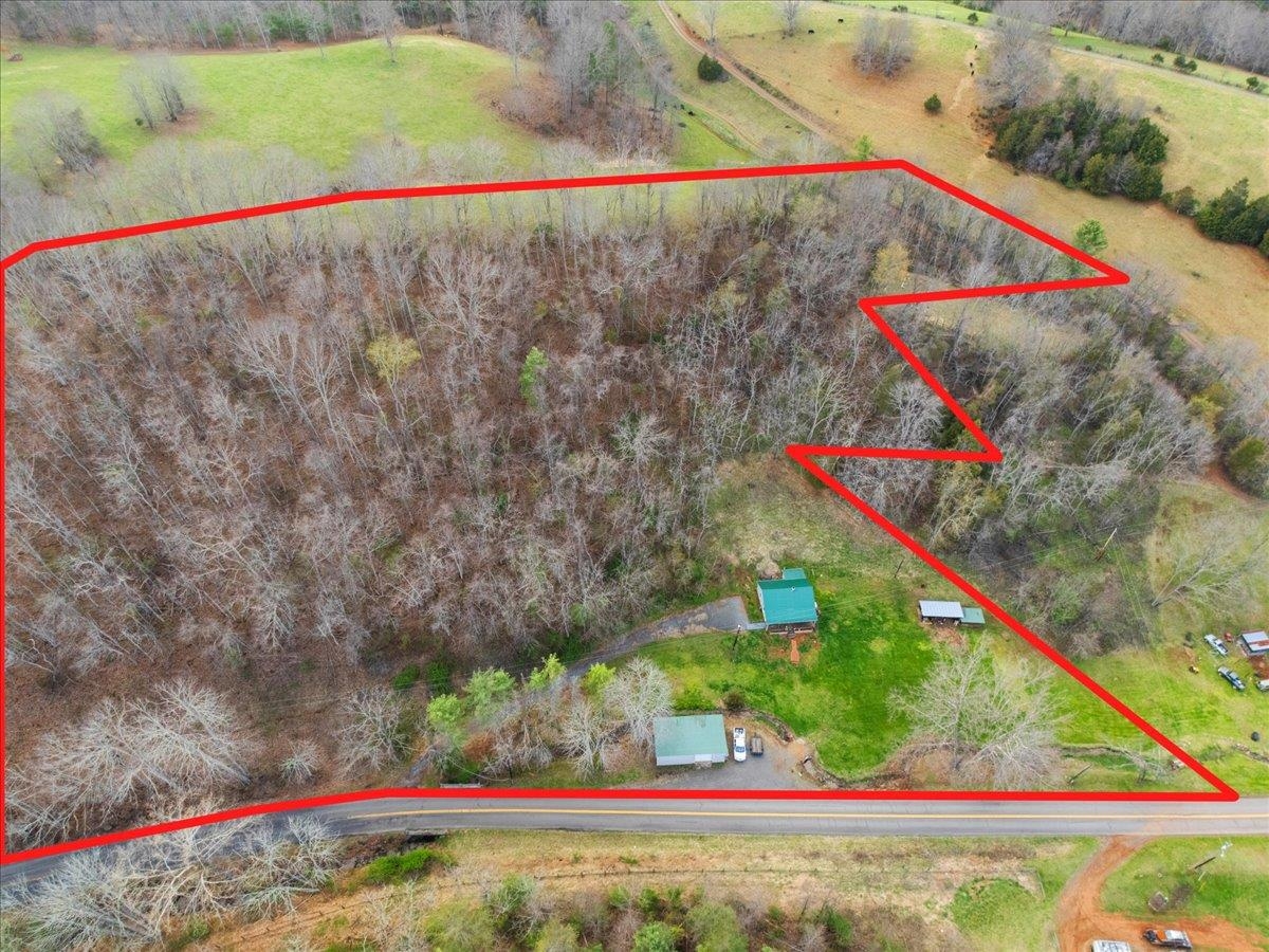 2638 Castleton Road Max Meadows VA 24360