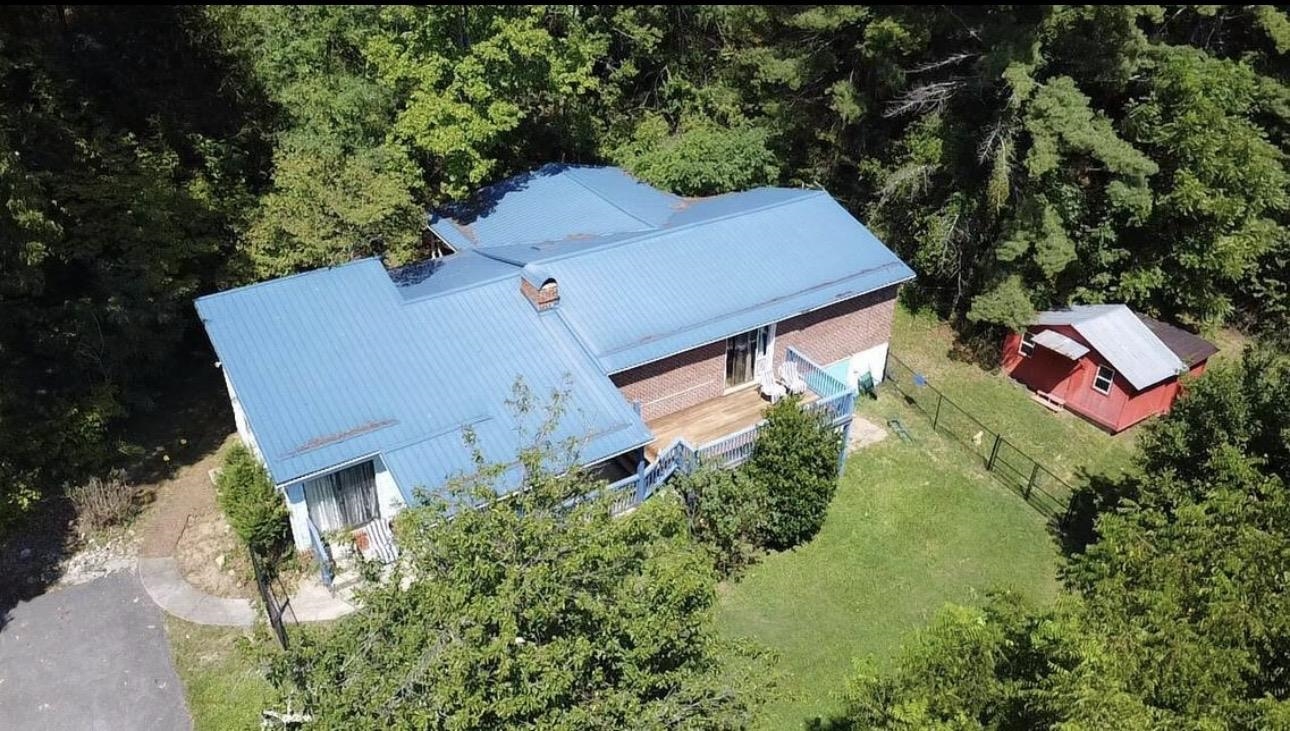 796 Piney Mountain Road Narrows VA 24124