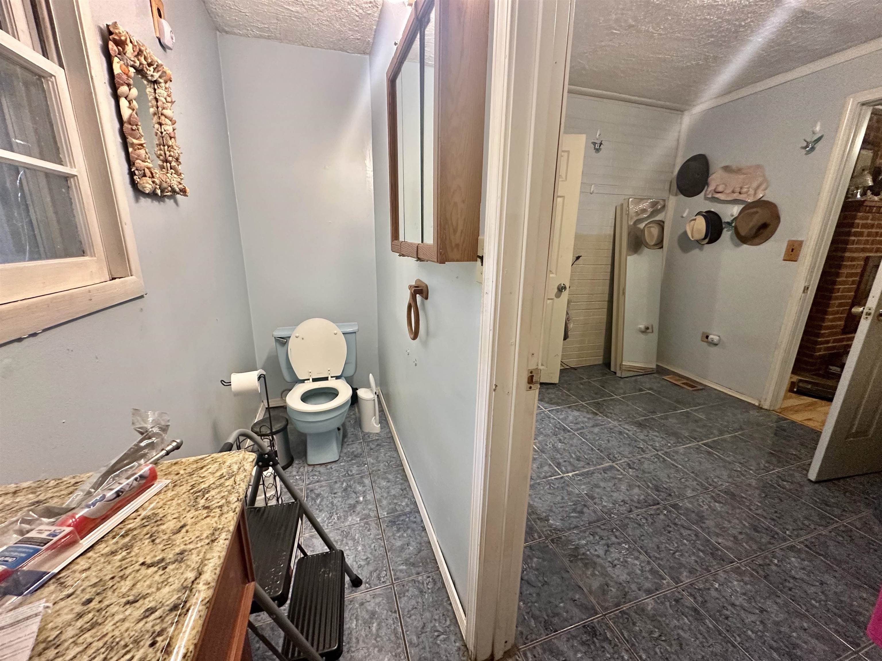 796 Piney Mountain Road Narrows VA 24124