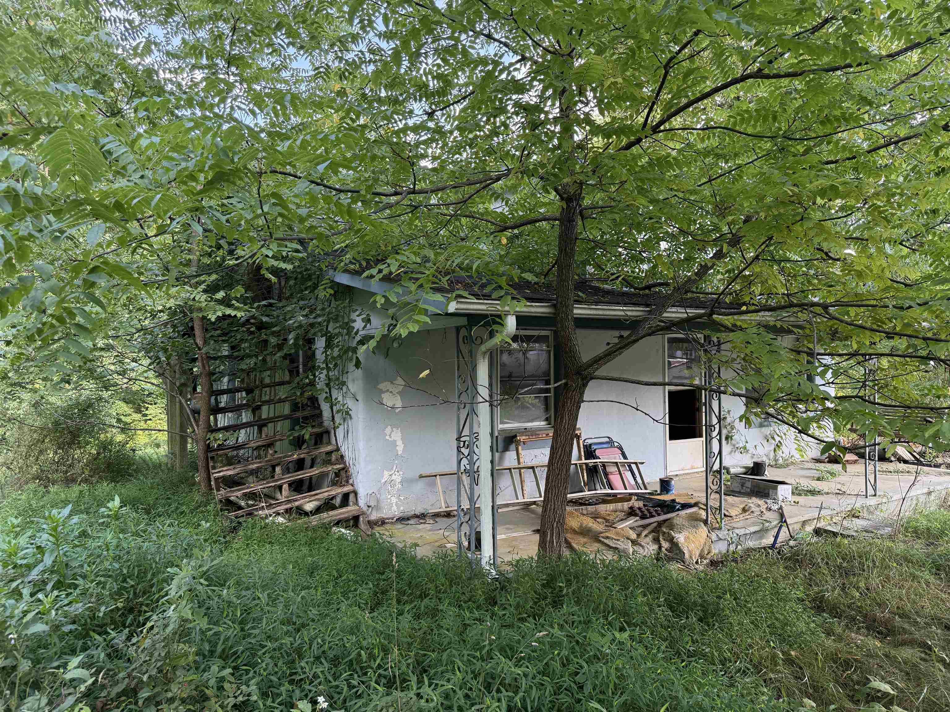 3774 Sylvatus Highway Hillsville VA 24343