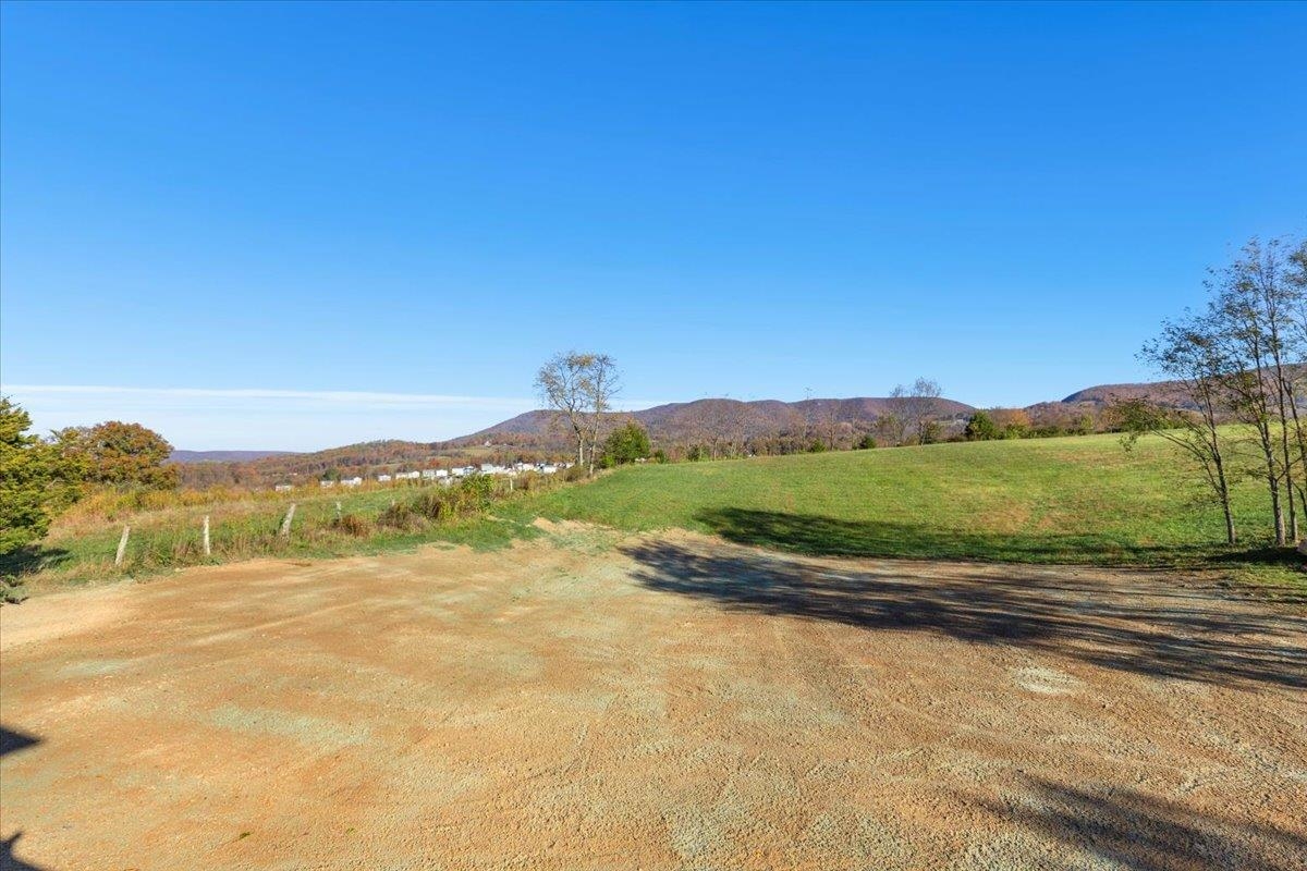 227 Green Tree Road Pembroke VA 24136