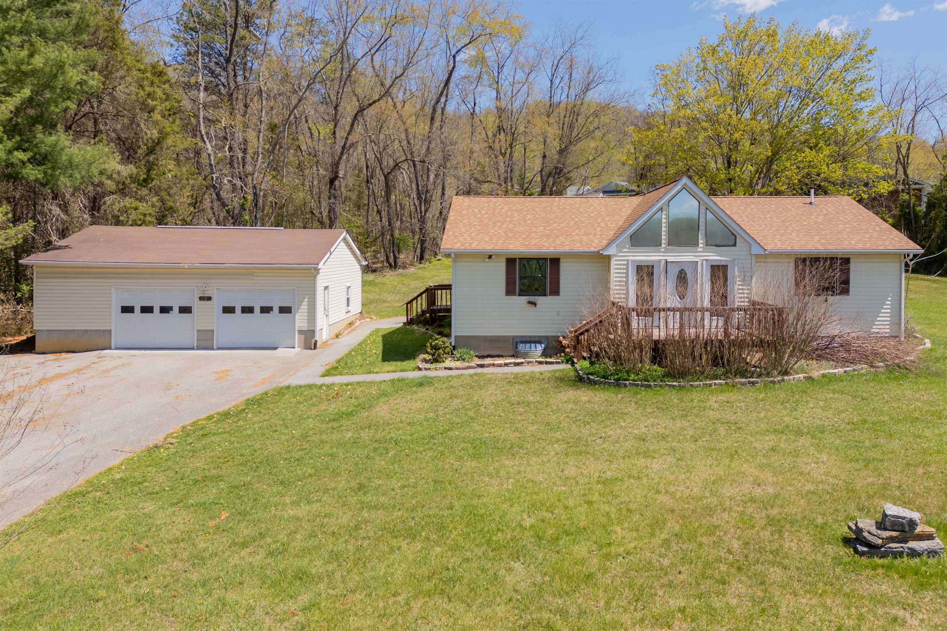 3280 NW Peppers Ferry Road Radford VA 24141