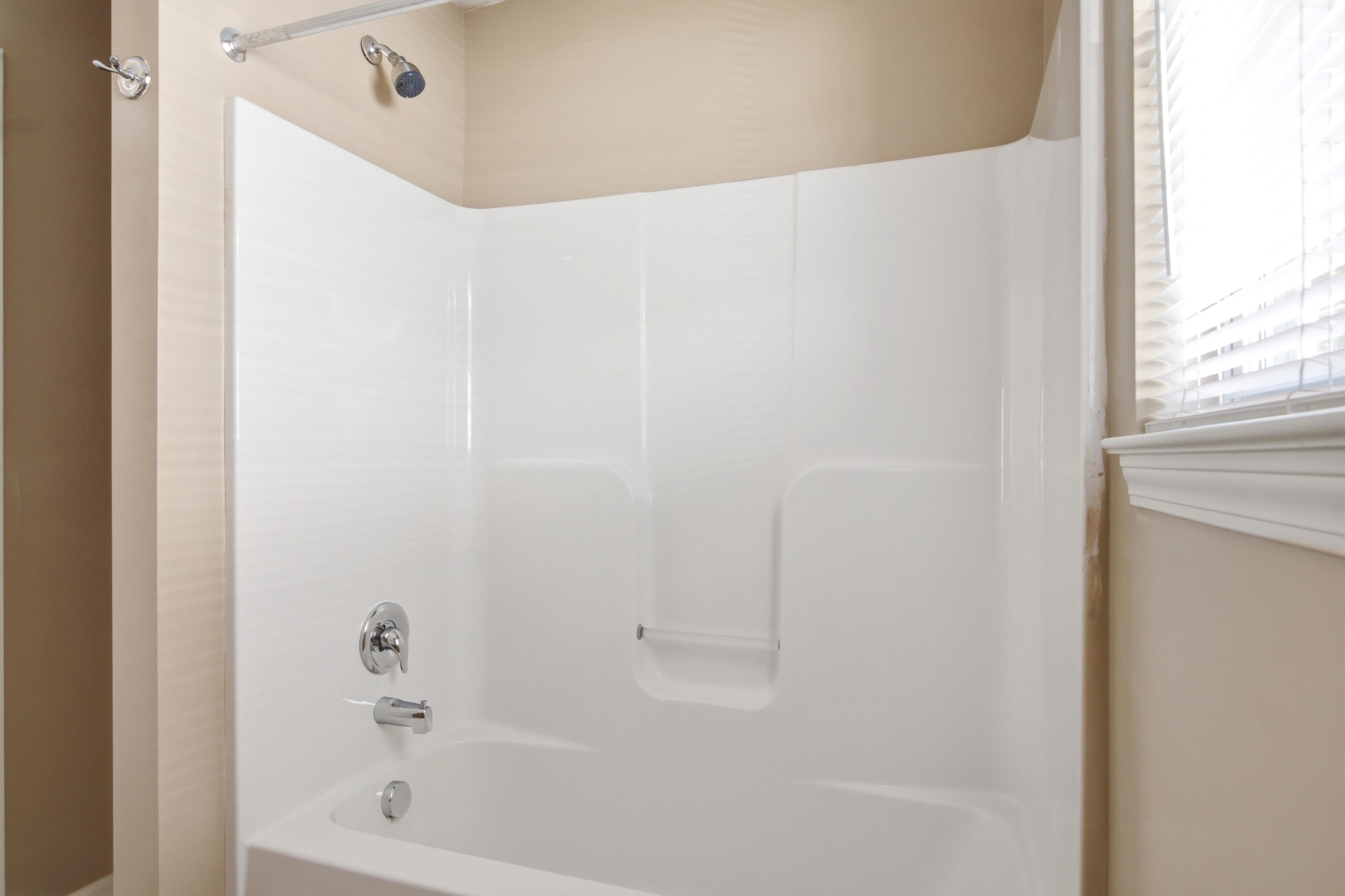 1727 Aden Lane Blacksburg VA 24060