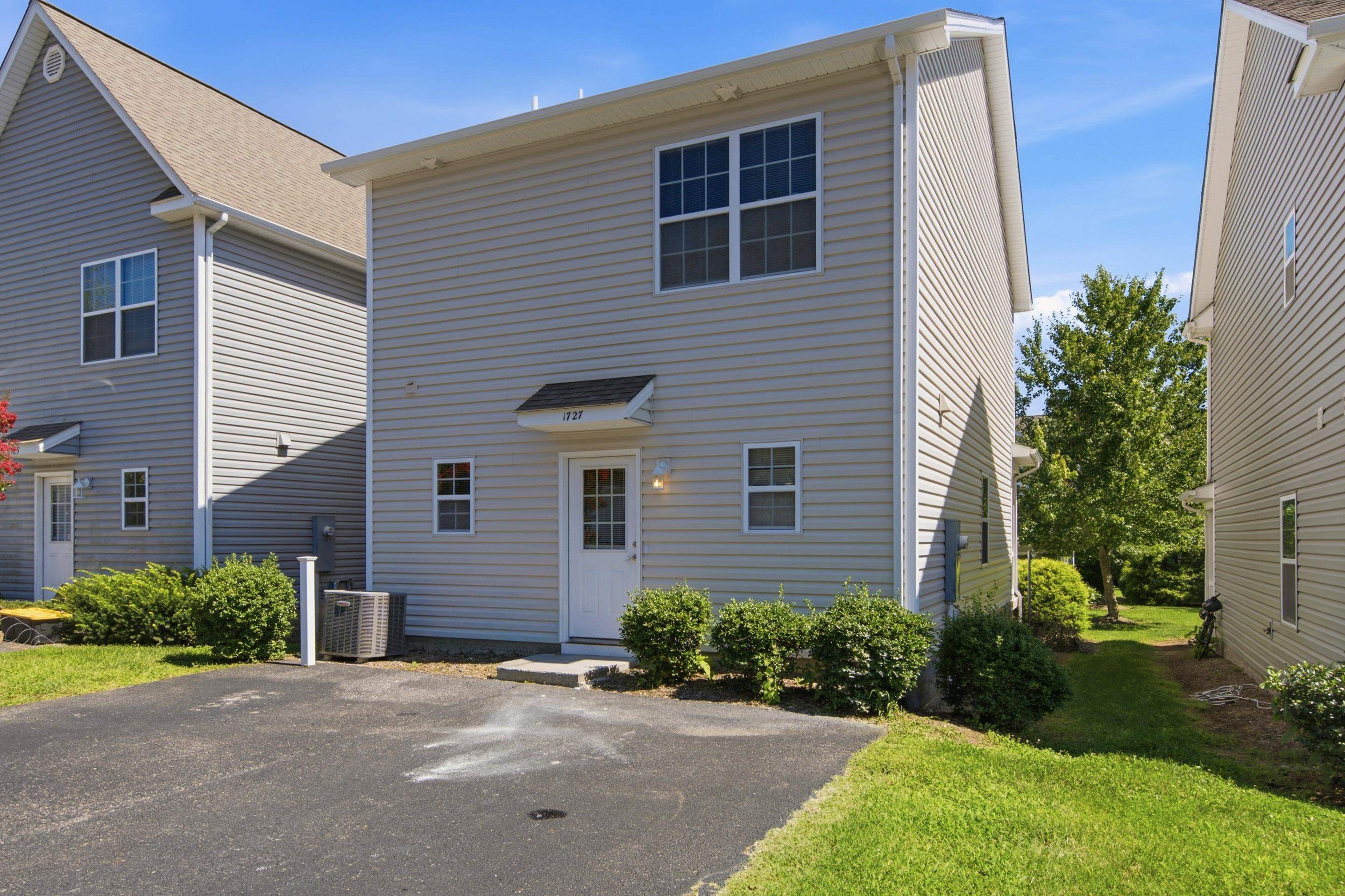 1727 Aden Lane Blacksburg VA 24060