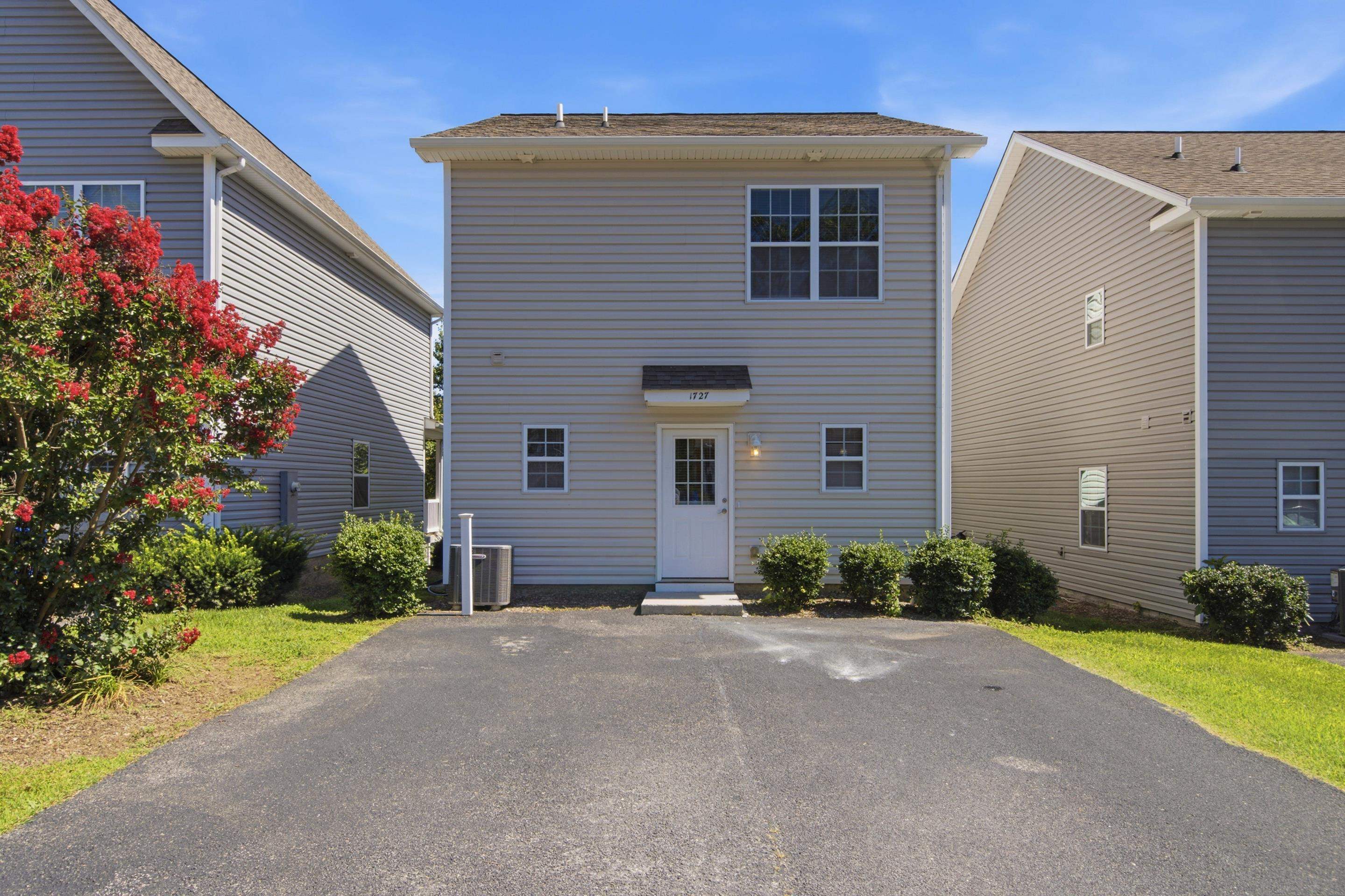 1727 Aden Lane Blacksburg VA 24060