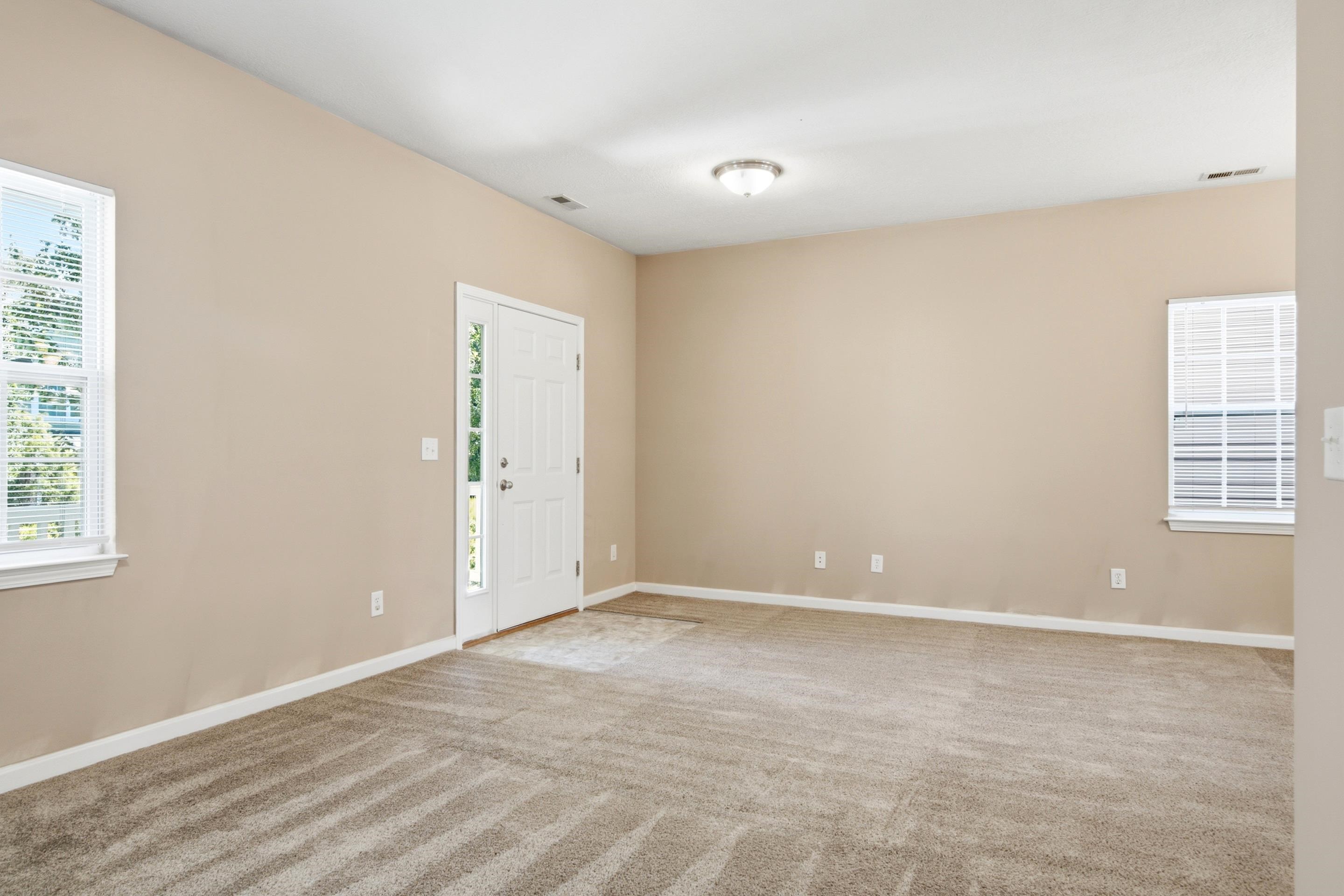 1727 Aden Lane Blacksburg VA 24060