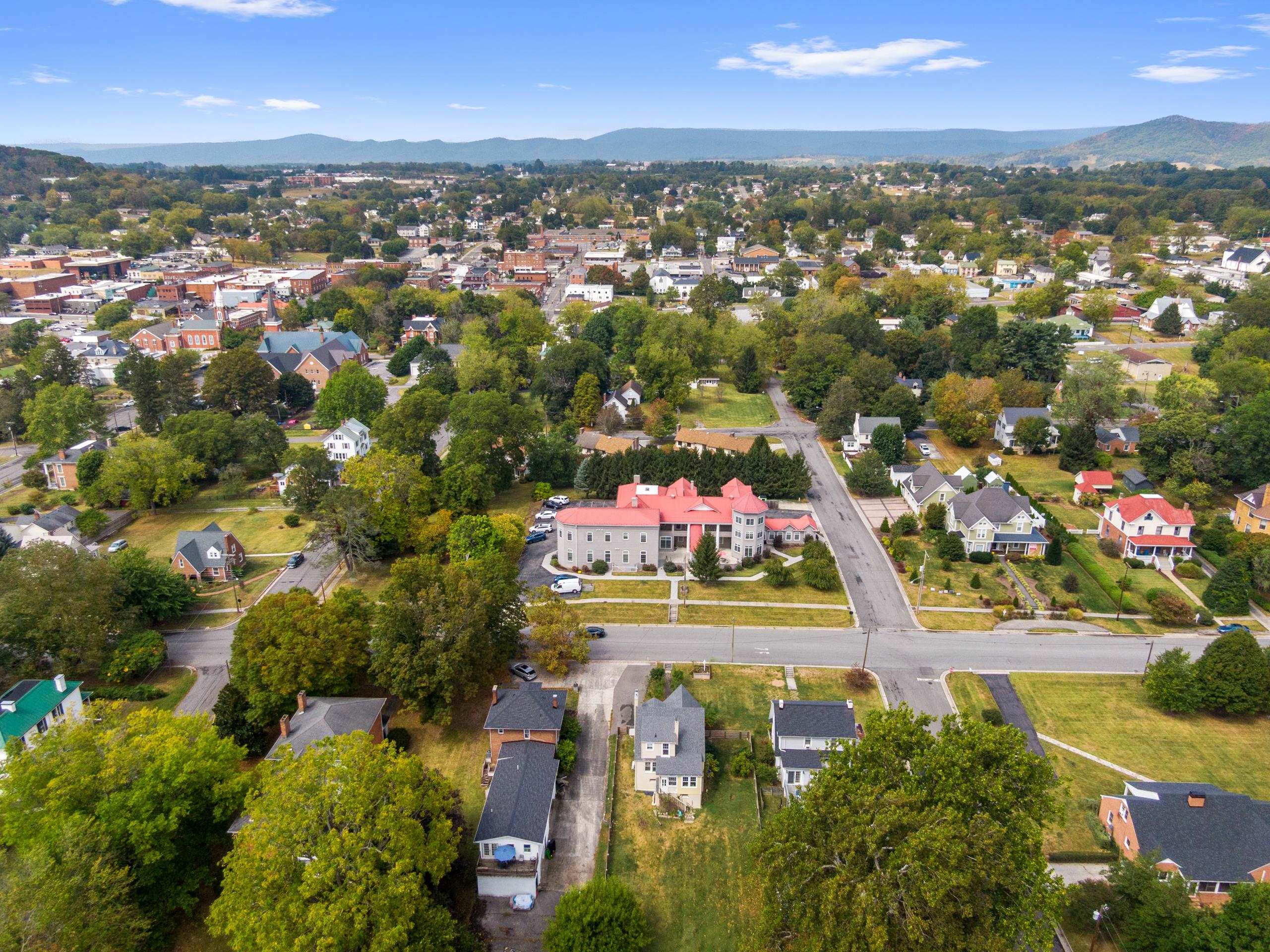 255 E Withers Road Wytheville VA 24382