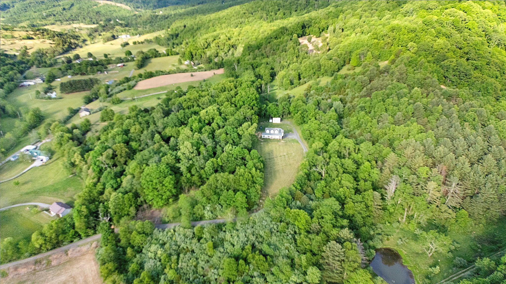 1354 Clover Hollow Road Newport VA 24128