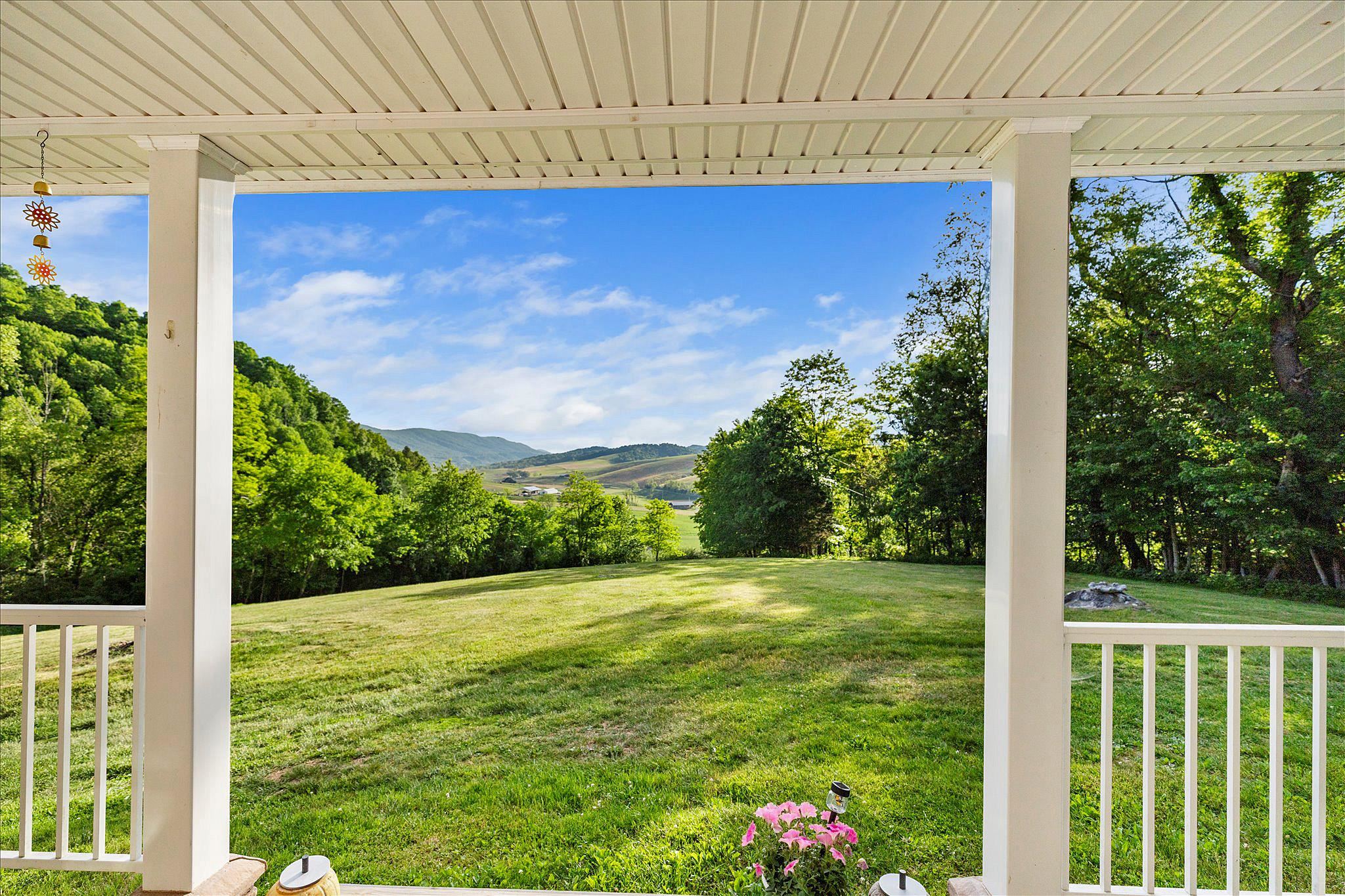 1354 Clover Hollow Road Newport VA 24128