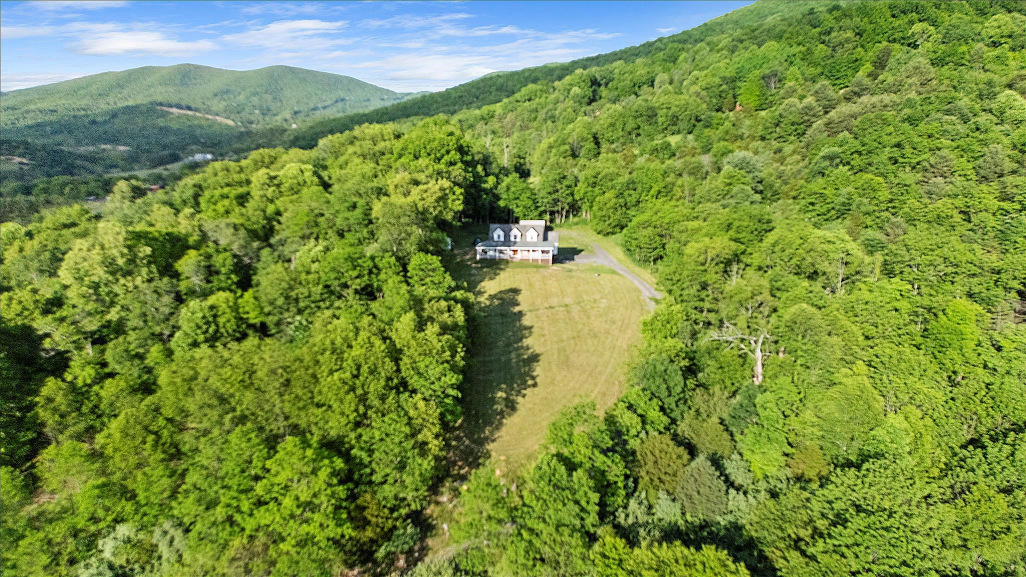 1354 Clover Hollow Road Newport VA 24128