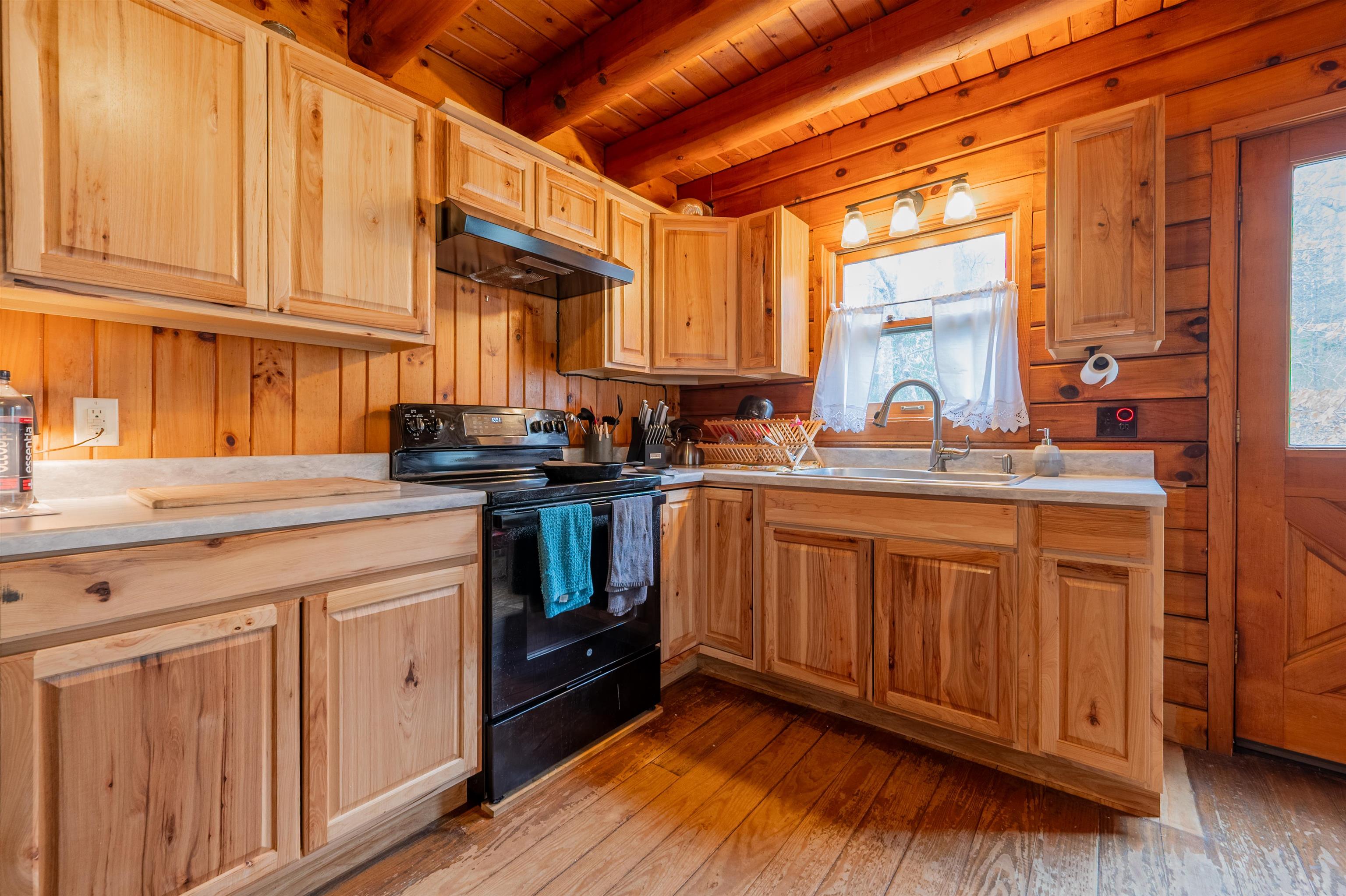 183 Pine Mountain Road NE Floyd VA 24091