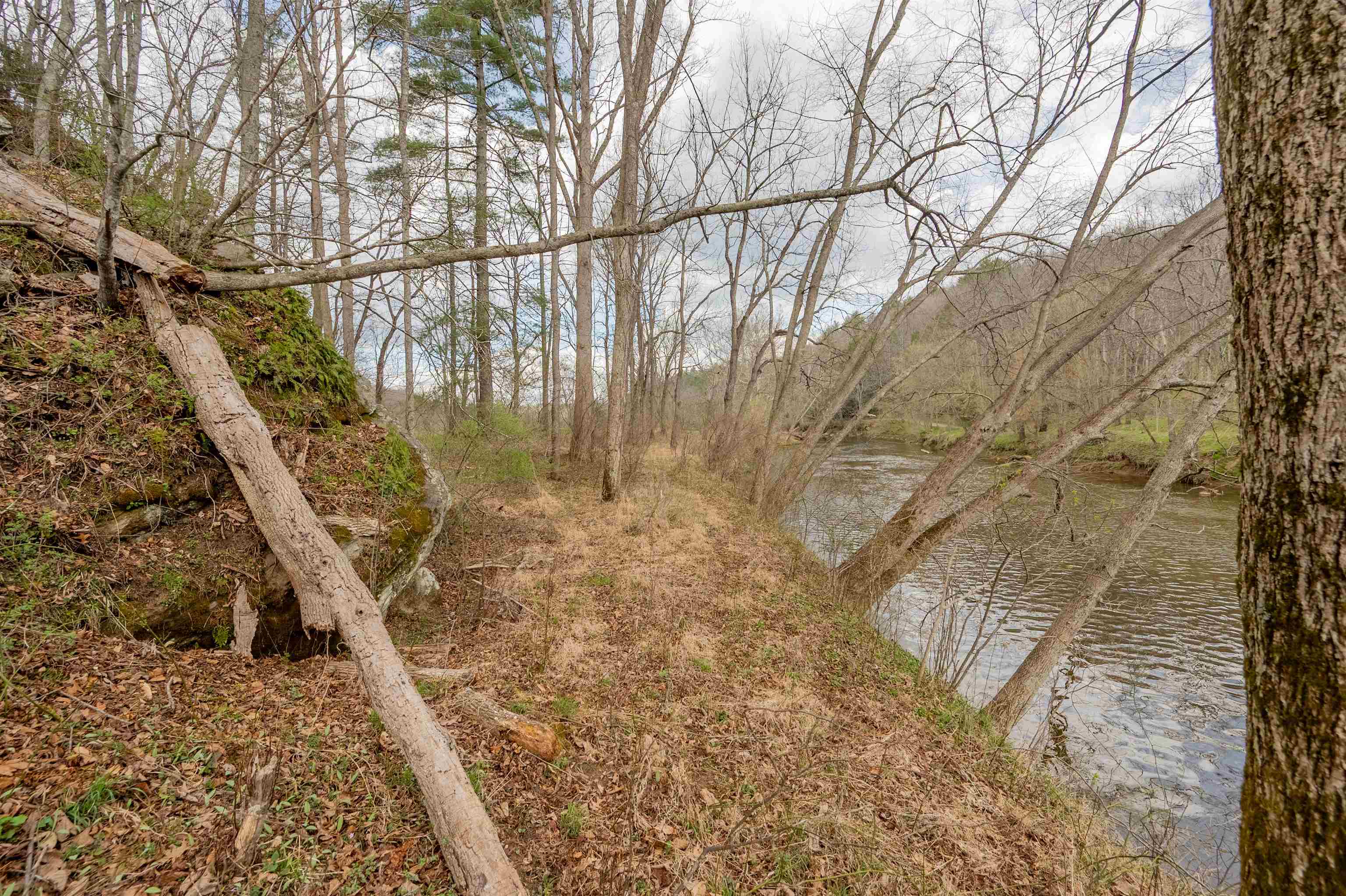 183 Pine Mountain Road NE Floyd VA 24091