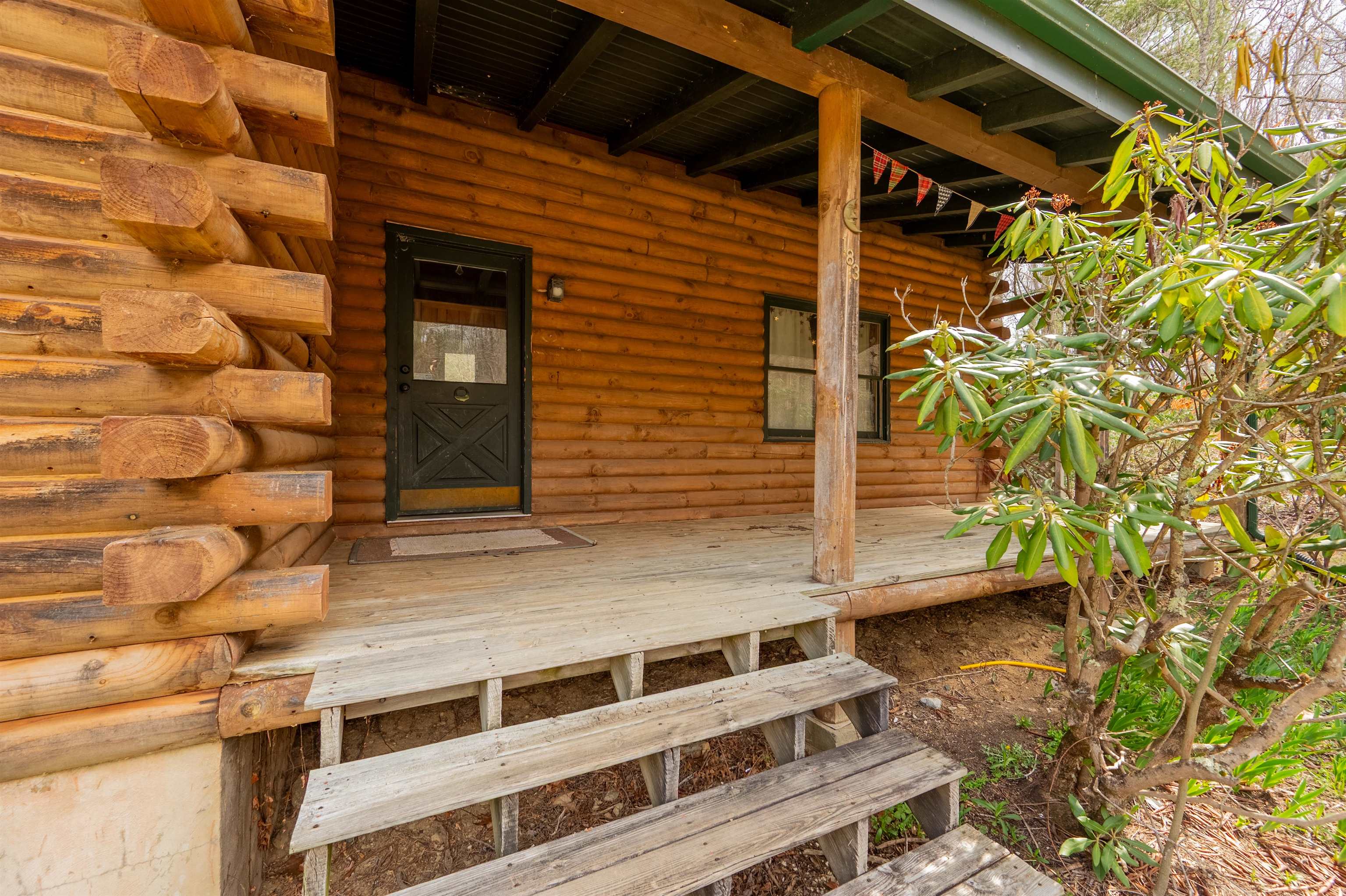 183 Pine Mountain Road NE Floyd VA 24091