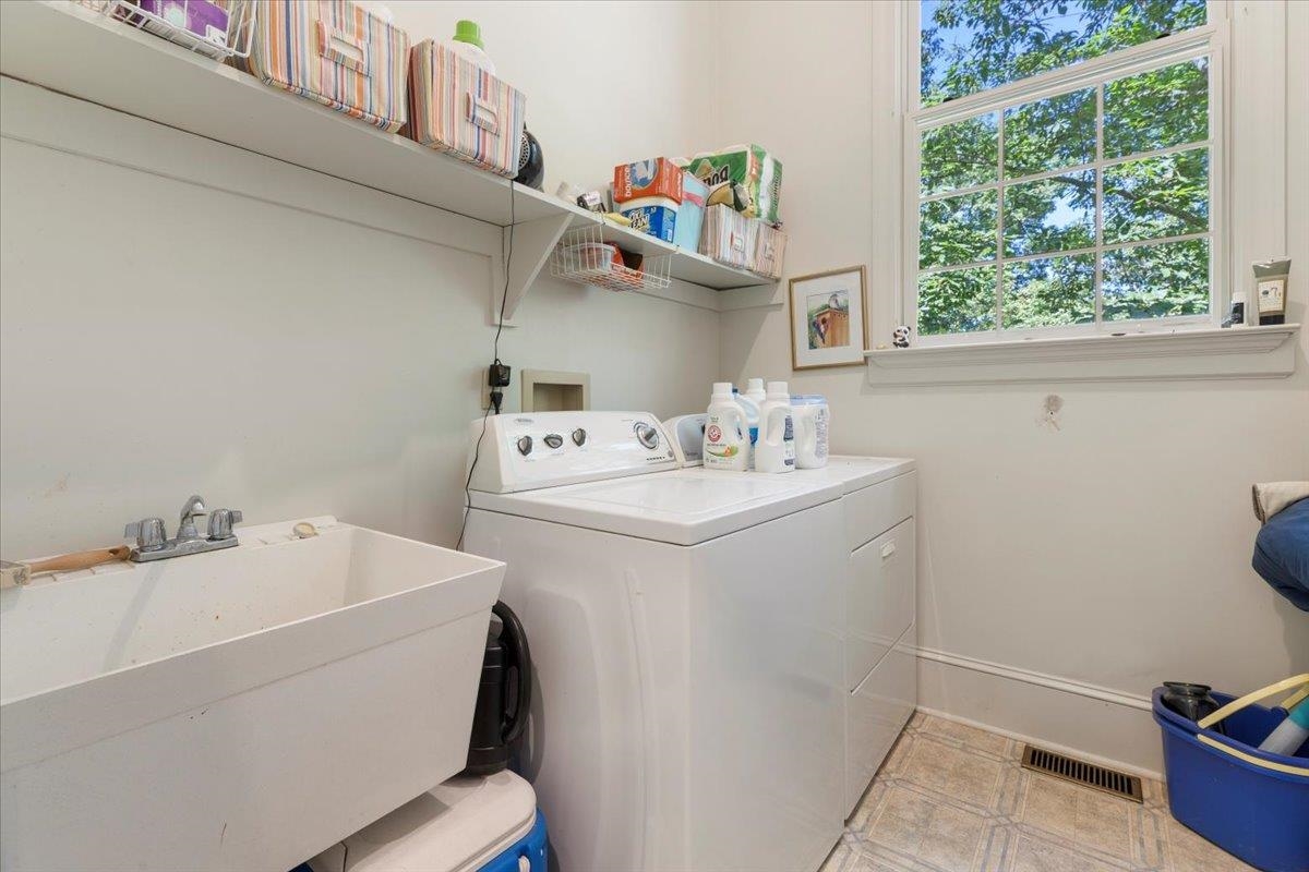 445 Quailwood Drive Blacksburg VA 24060