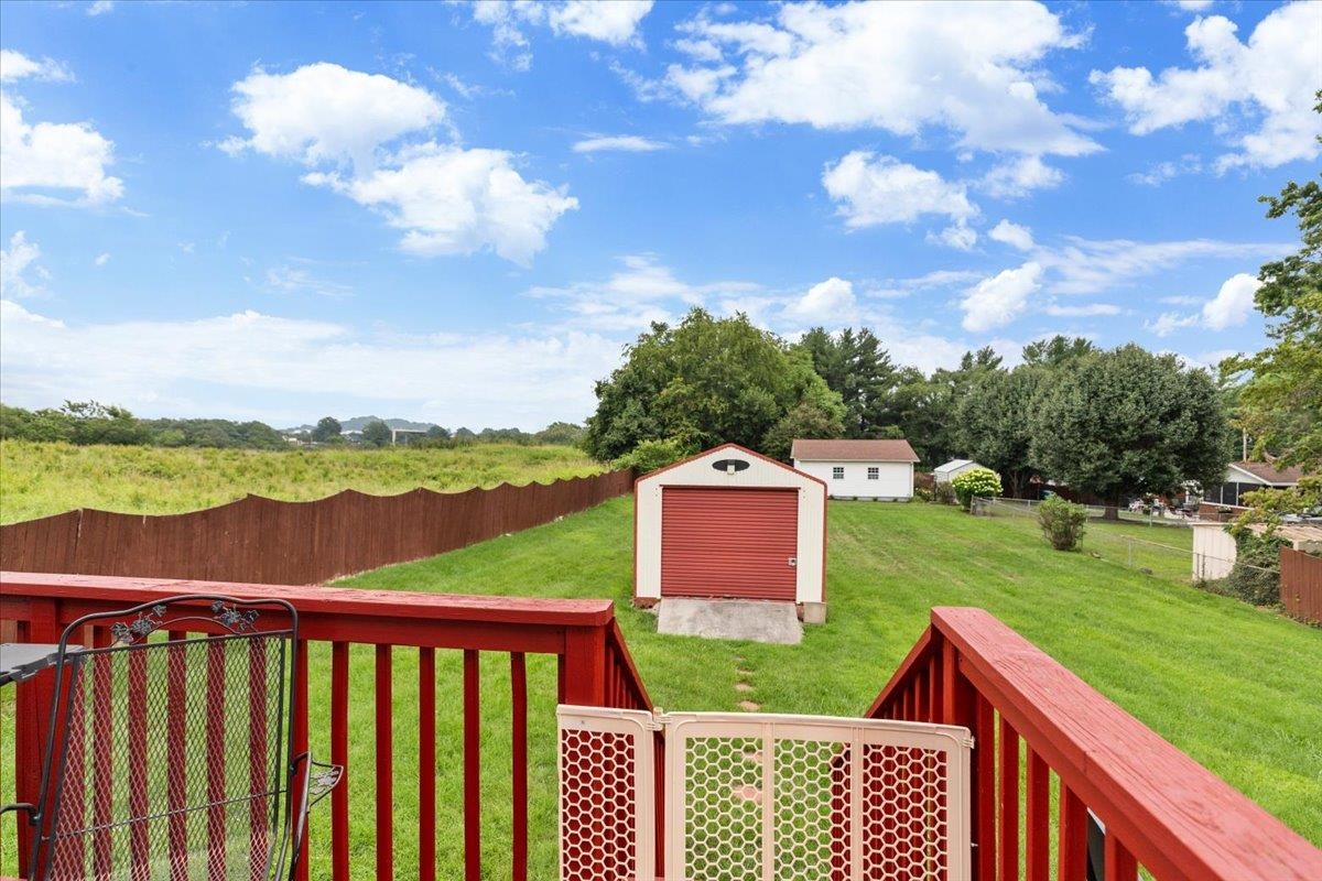 1915 Glenroy Street NW Roanoke VA 24017