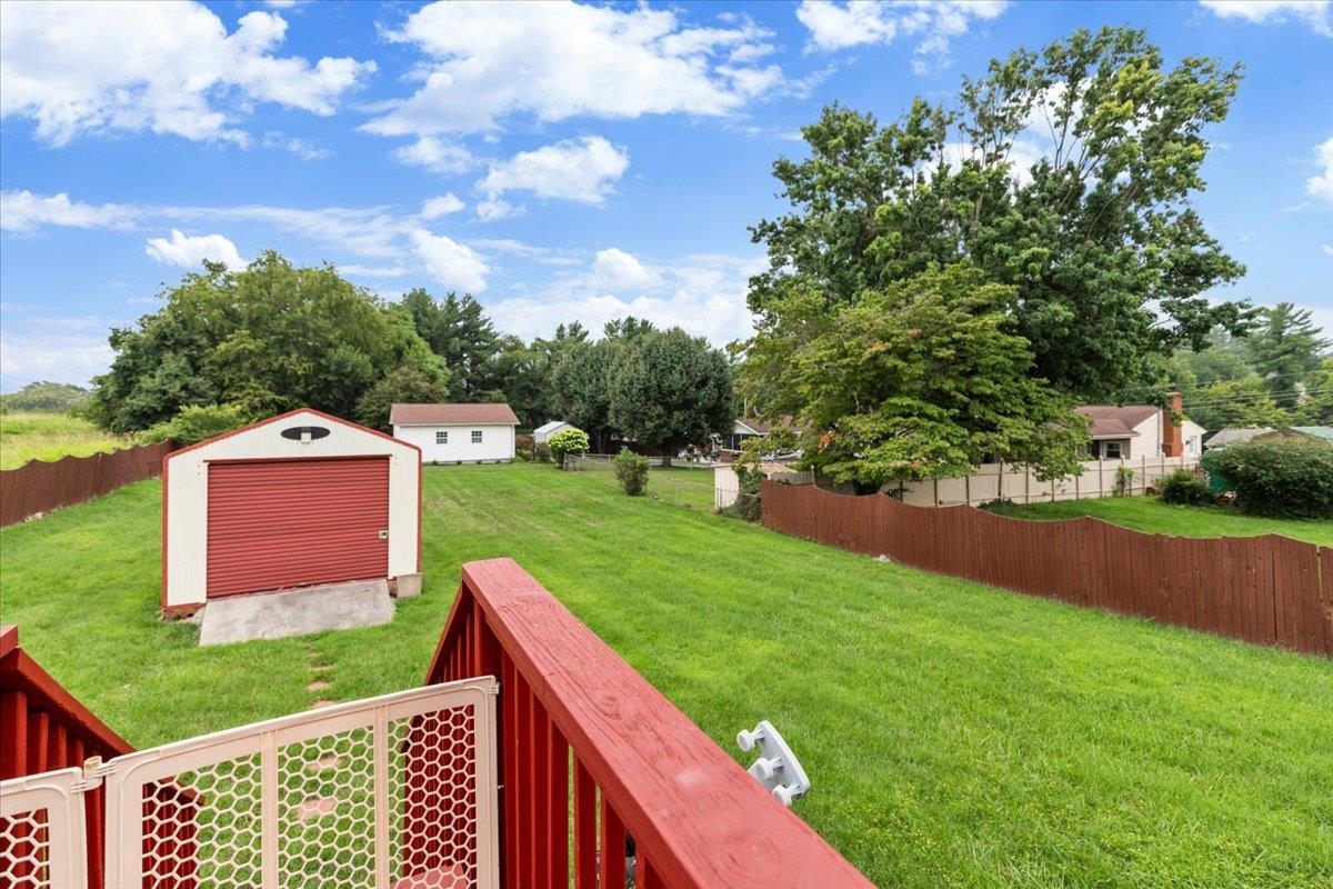 1915 Glenroy Street NW Roanoke VA 24017