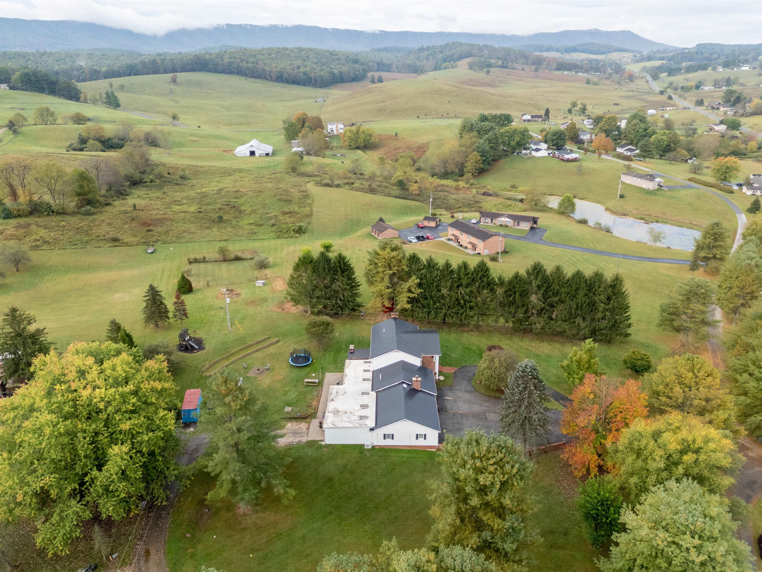 350 Valley View Lane Bland VA 24315