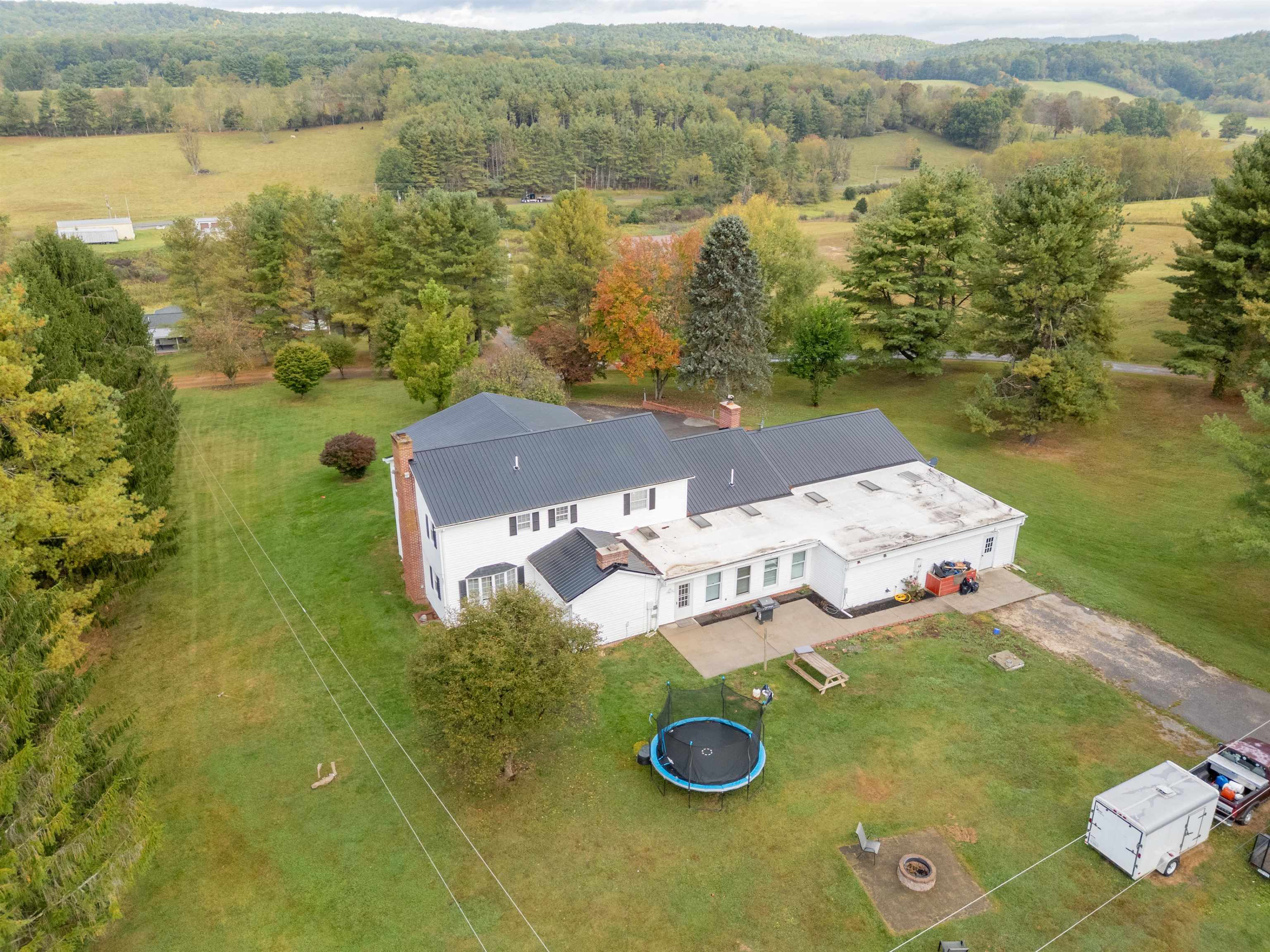 350 Valley View Lane Bland VA 24315