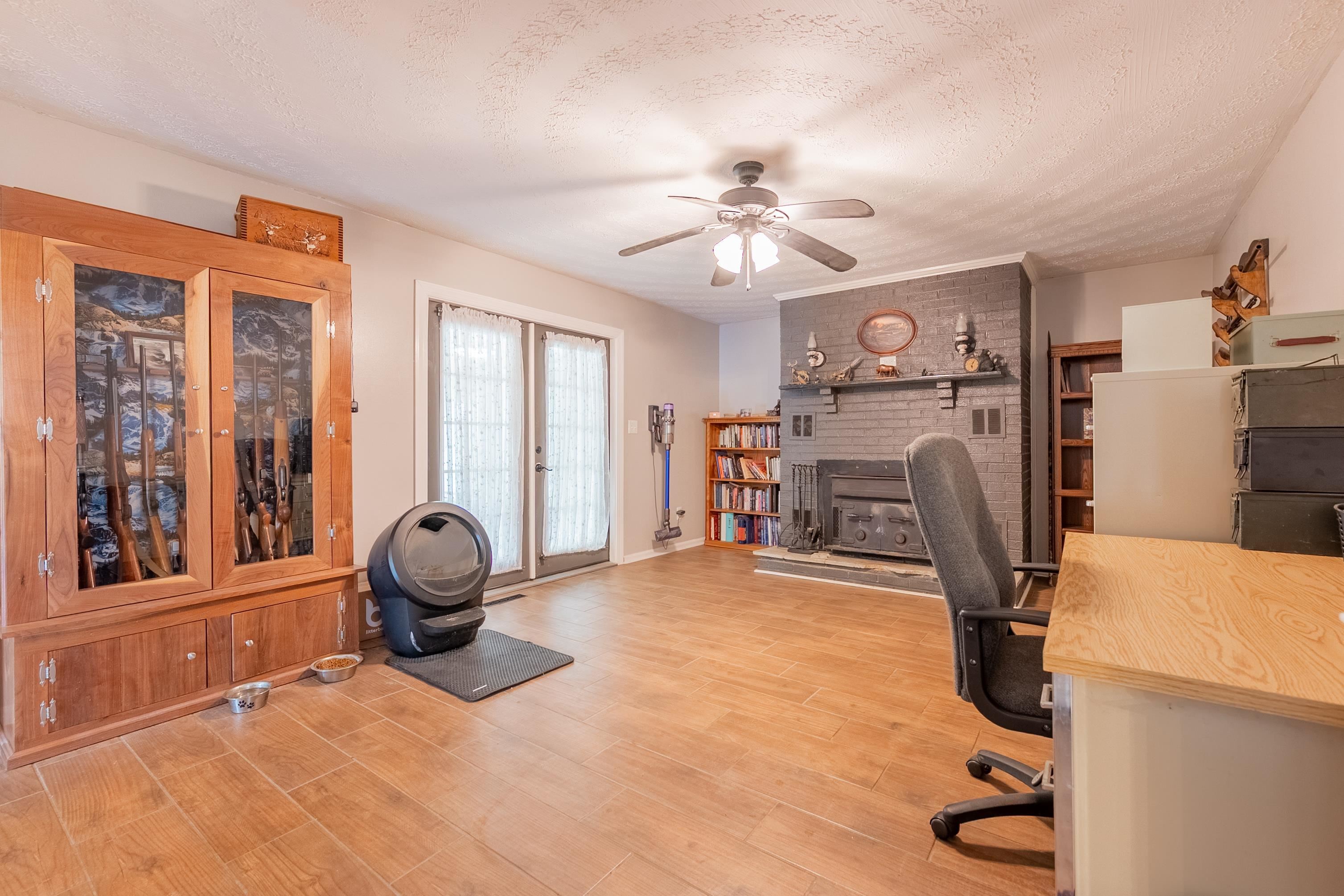 350 Valley View Lane Bland VA 24315