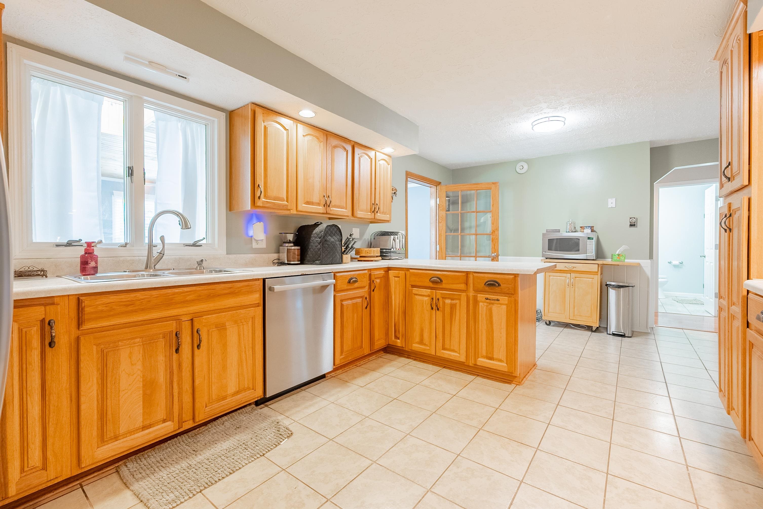 350 Valley View Lane Bland VA 24315