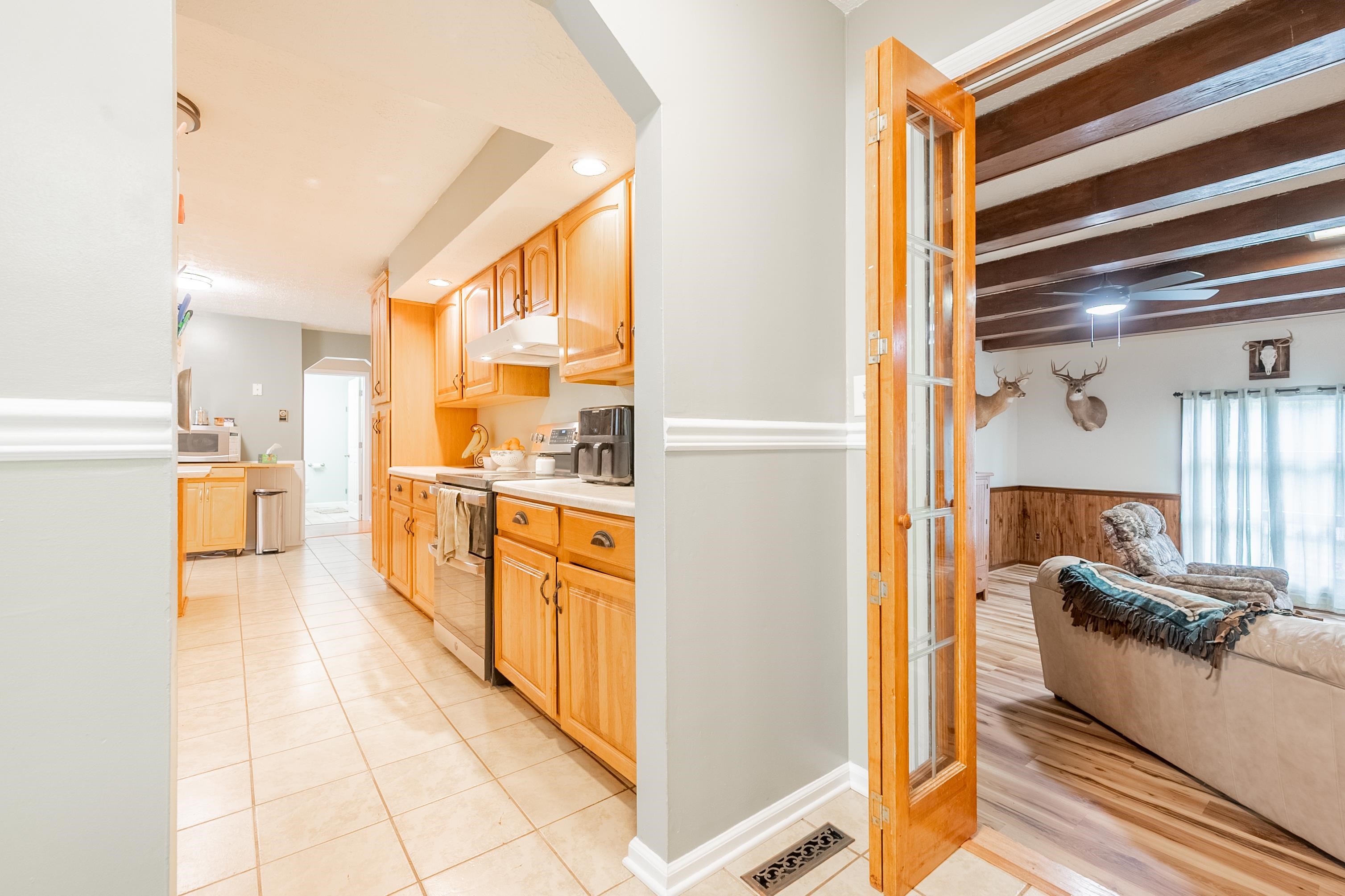 350 Valley View Lane Bland VA 24315