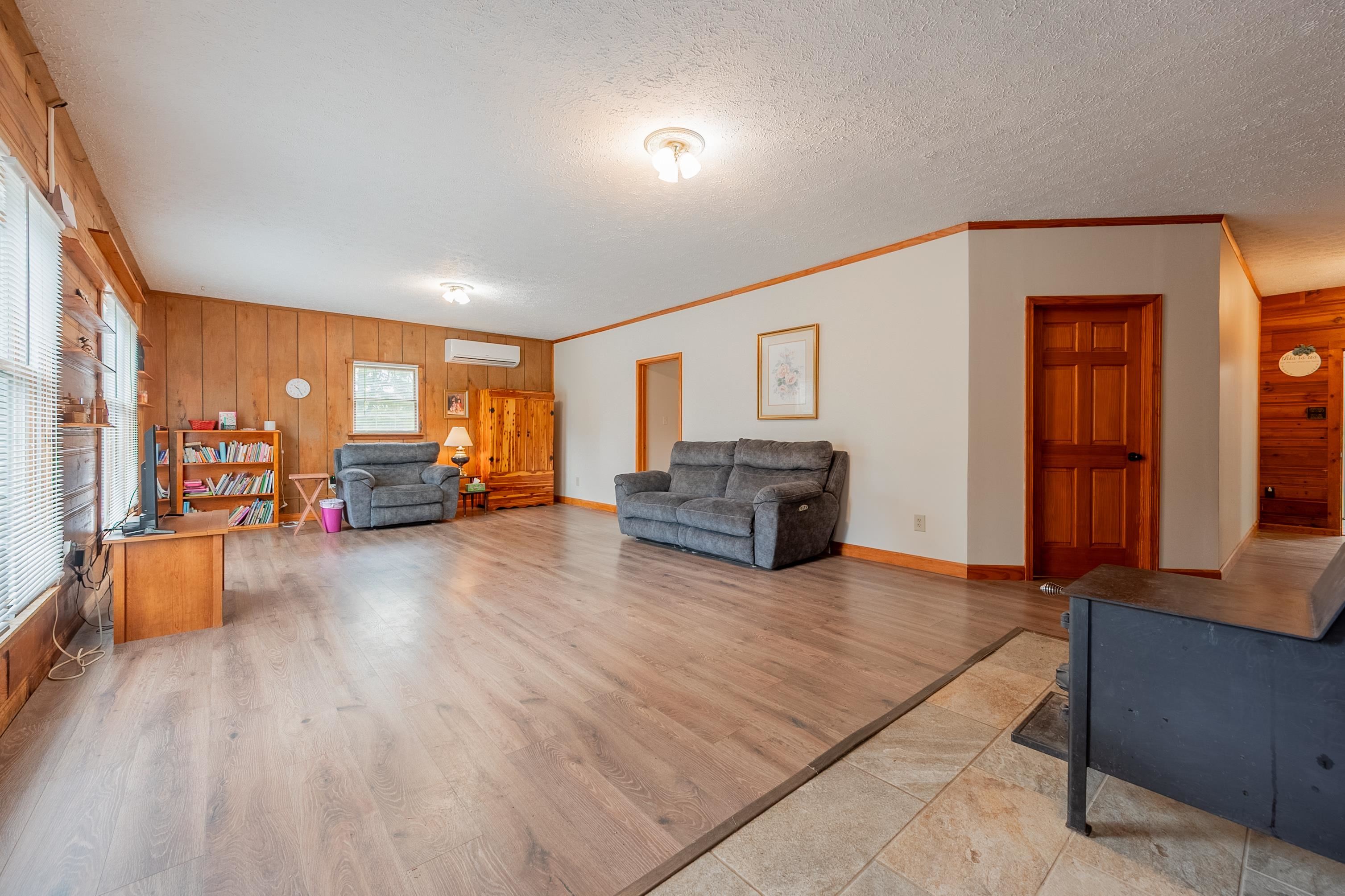 350 Valley View Lane Bland VA 24315