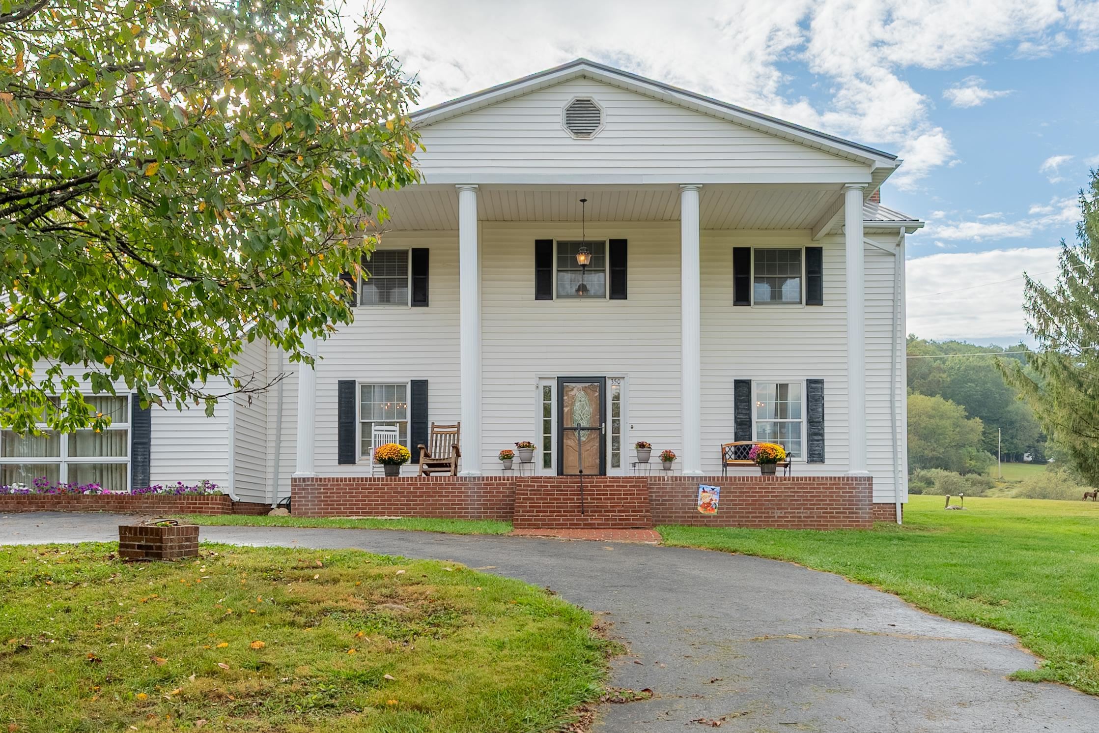 350 Valley View Lane Bland VA 24315