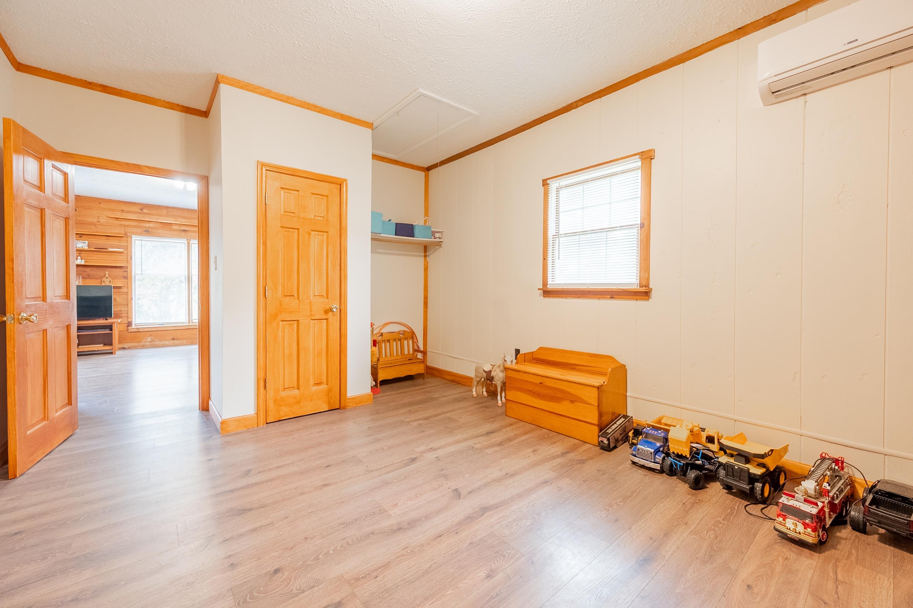 350 Valley View Lane Bland VA 24315