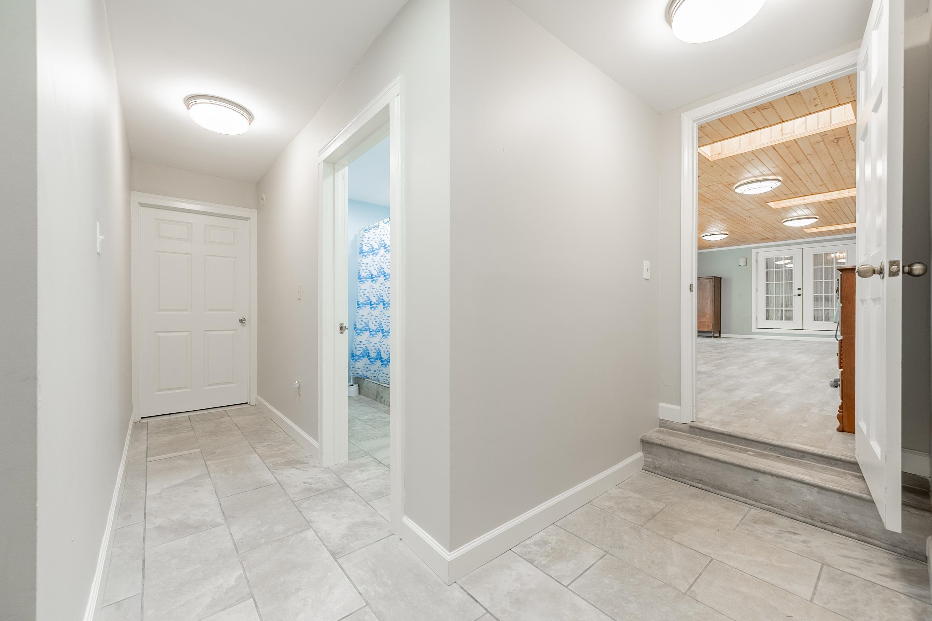 350 Valley View Lane Bland VA 24315