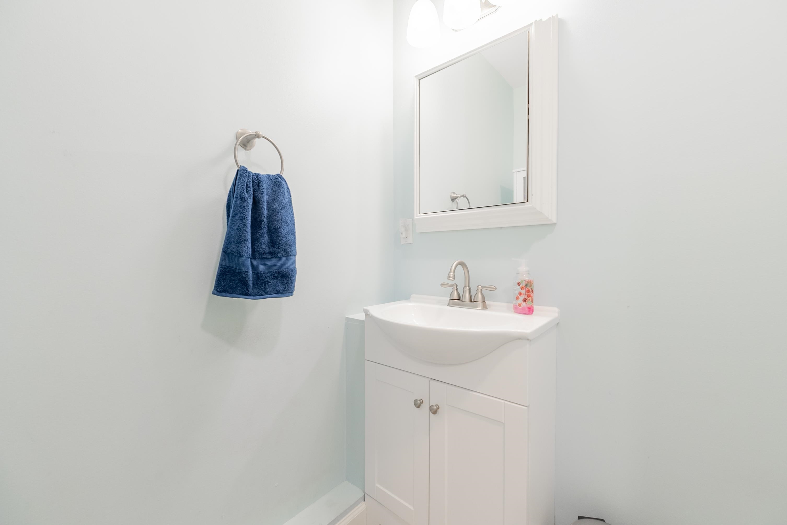 350 Valley View Lane Bland VA 24315