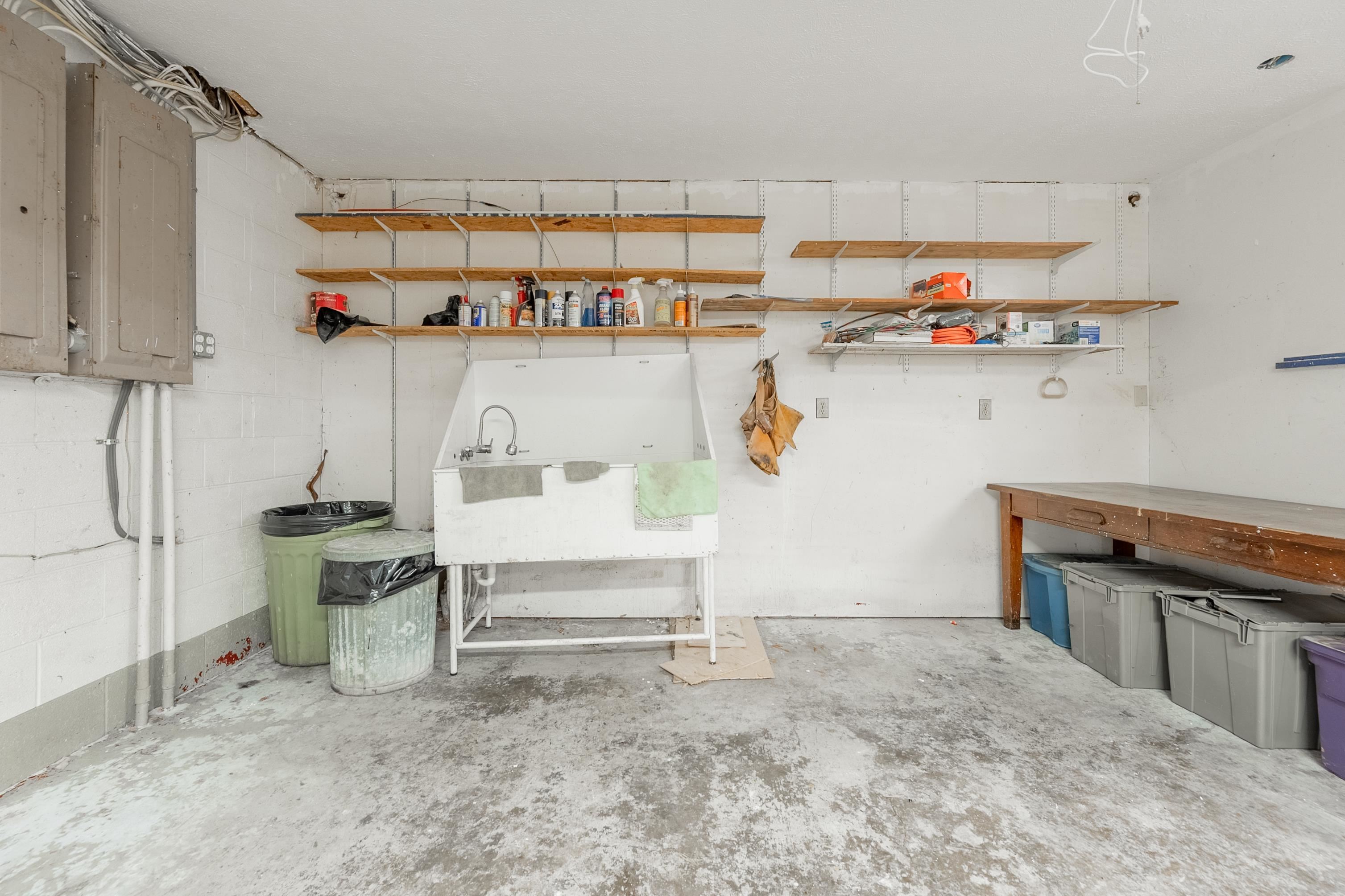 350 Valley View Lane Bland VA 24315