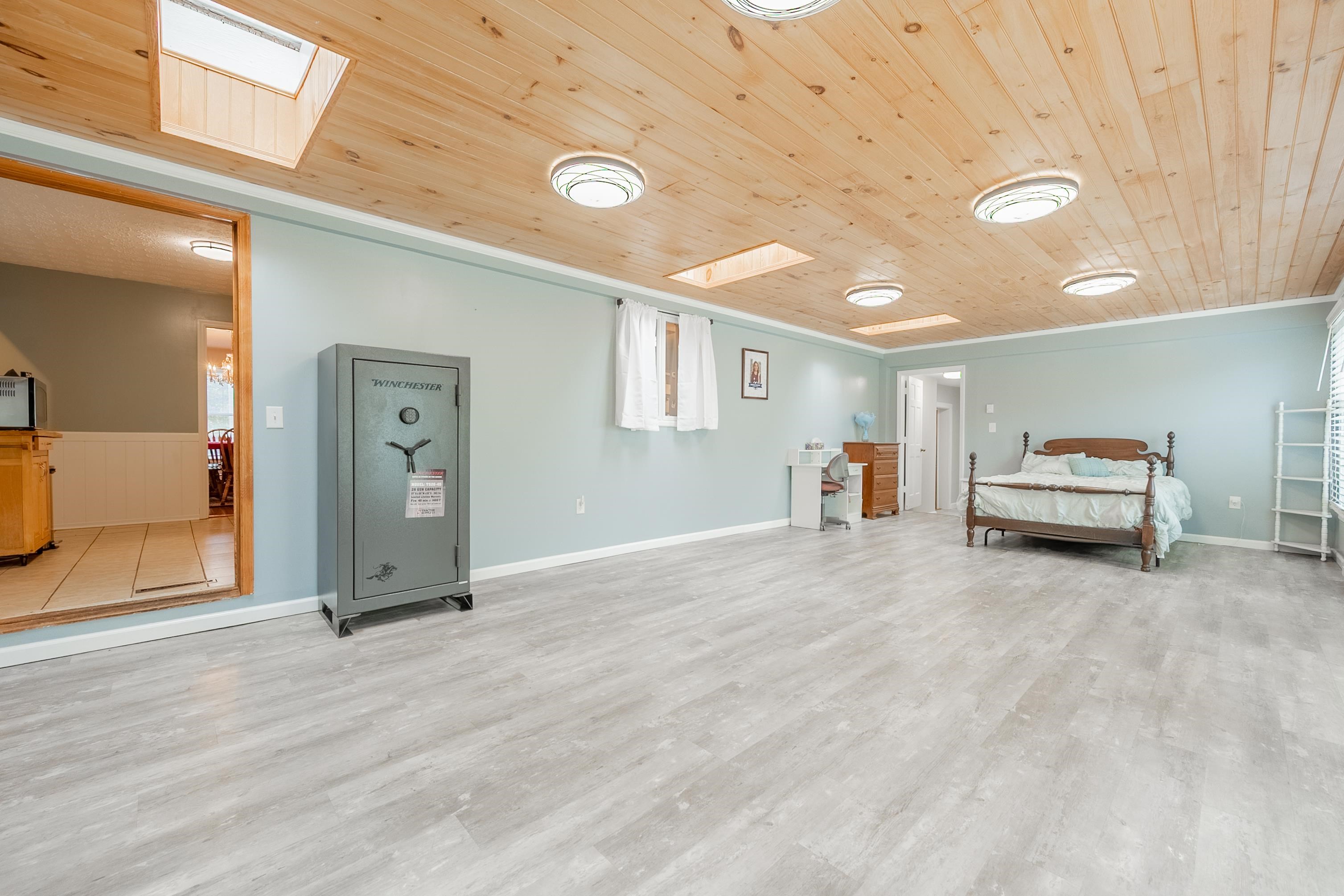 350 Valley View Lane Bland VA 24315