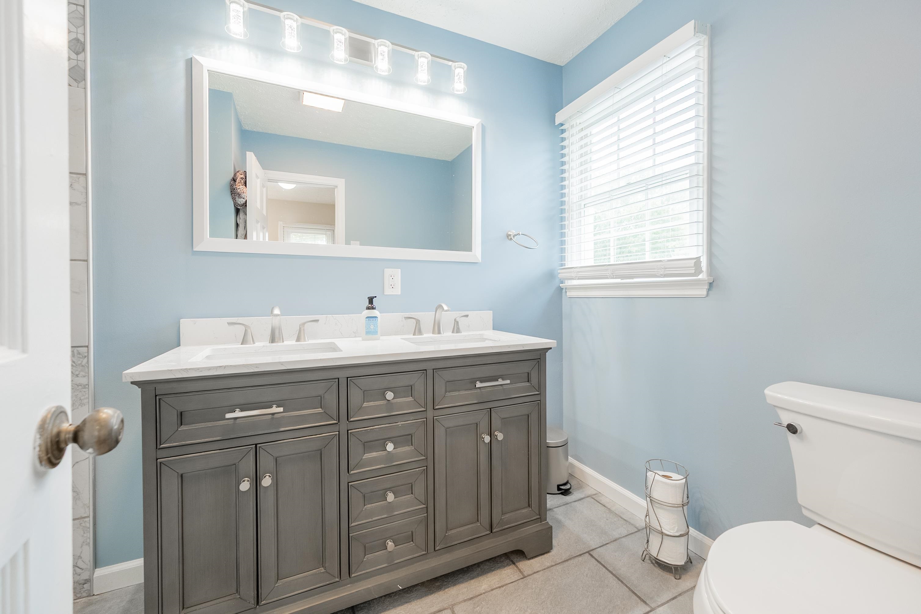 350 Valley View Lane Bland VA 24315