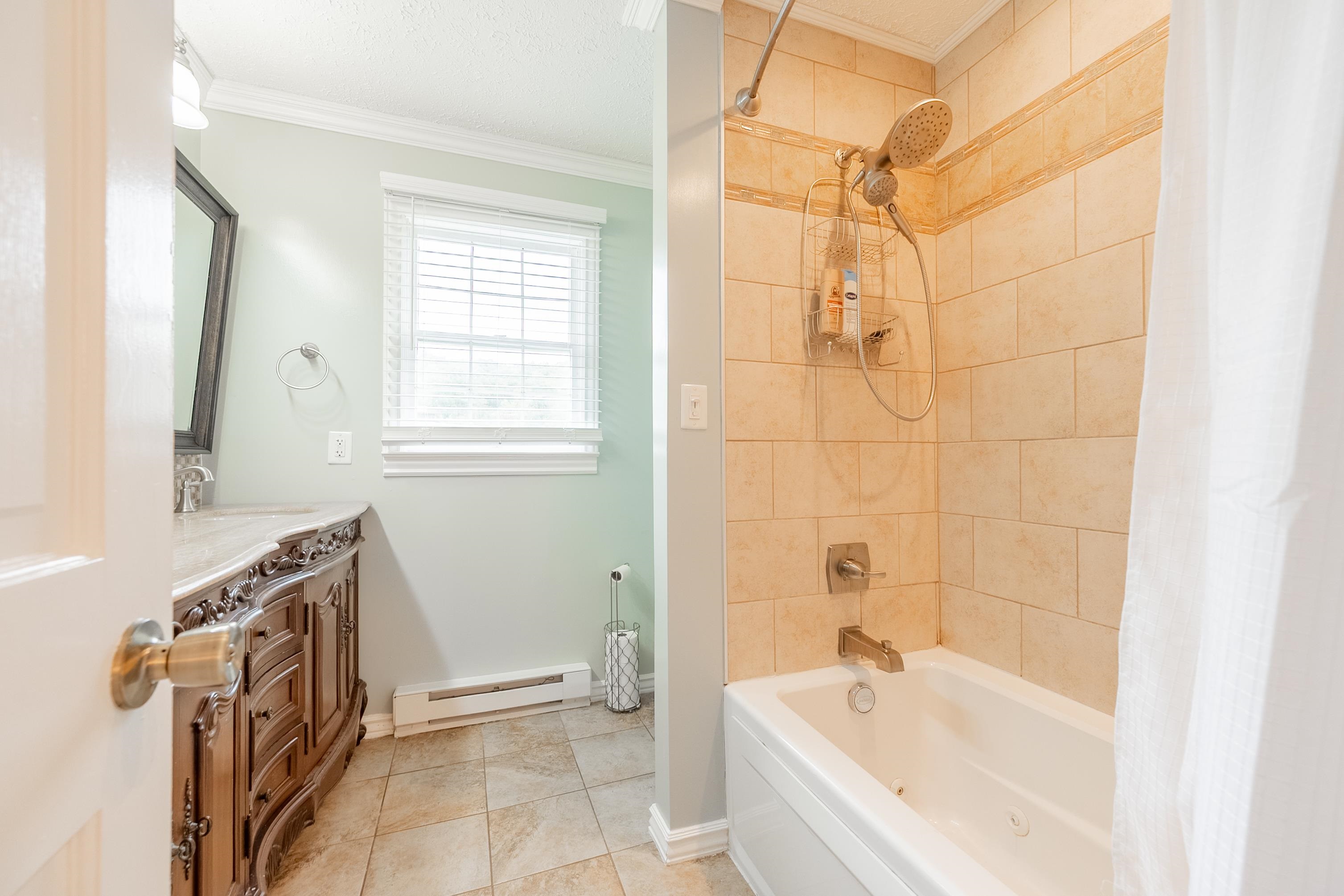 350 Valley View Lane Bland VA 24315