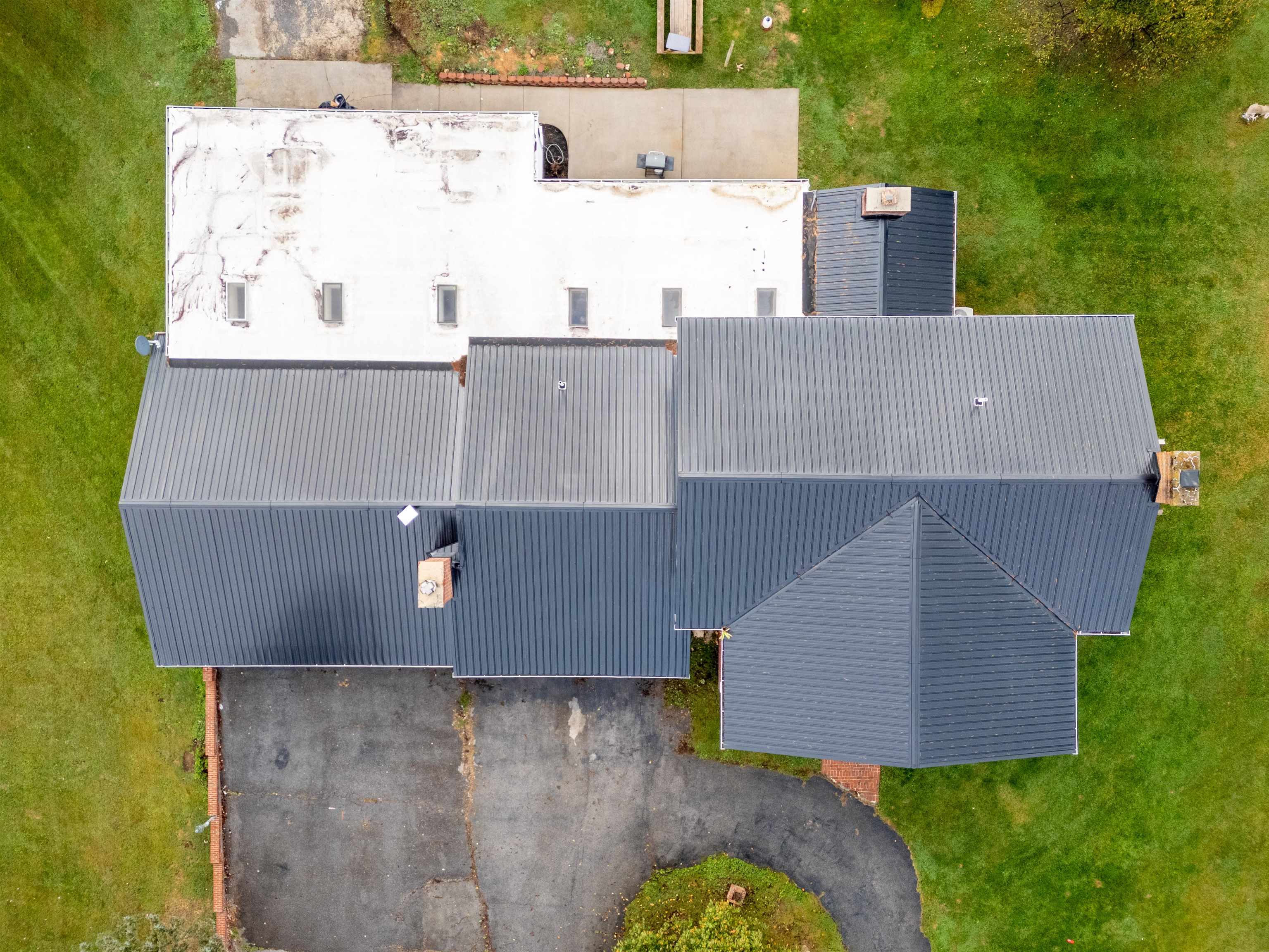 350 Valley View Lane Bland VA 24315